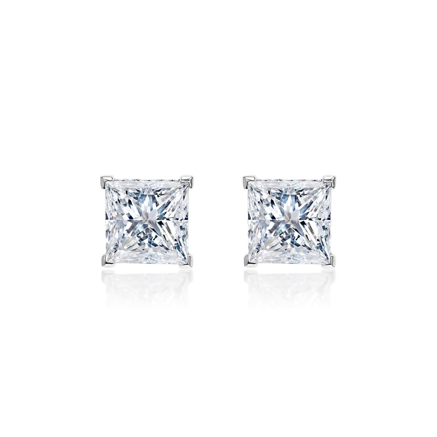 Addilyn 14 Carats G - F VS2 Princess Cut Diamond Stud Earrings in Platinum


Feather Filled- Spl Care Req'd

Left Stone:

Carat Weight: 6.67 Carats
Color: G
Clarity: VS2
Style: Princess Cut

Right Stone:

Carat Weight: 5.88 Carats
Color: F
Clarity: