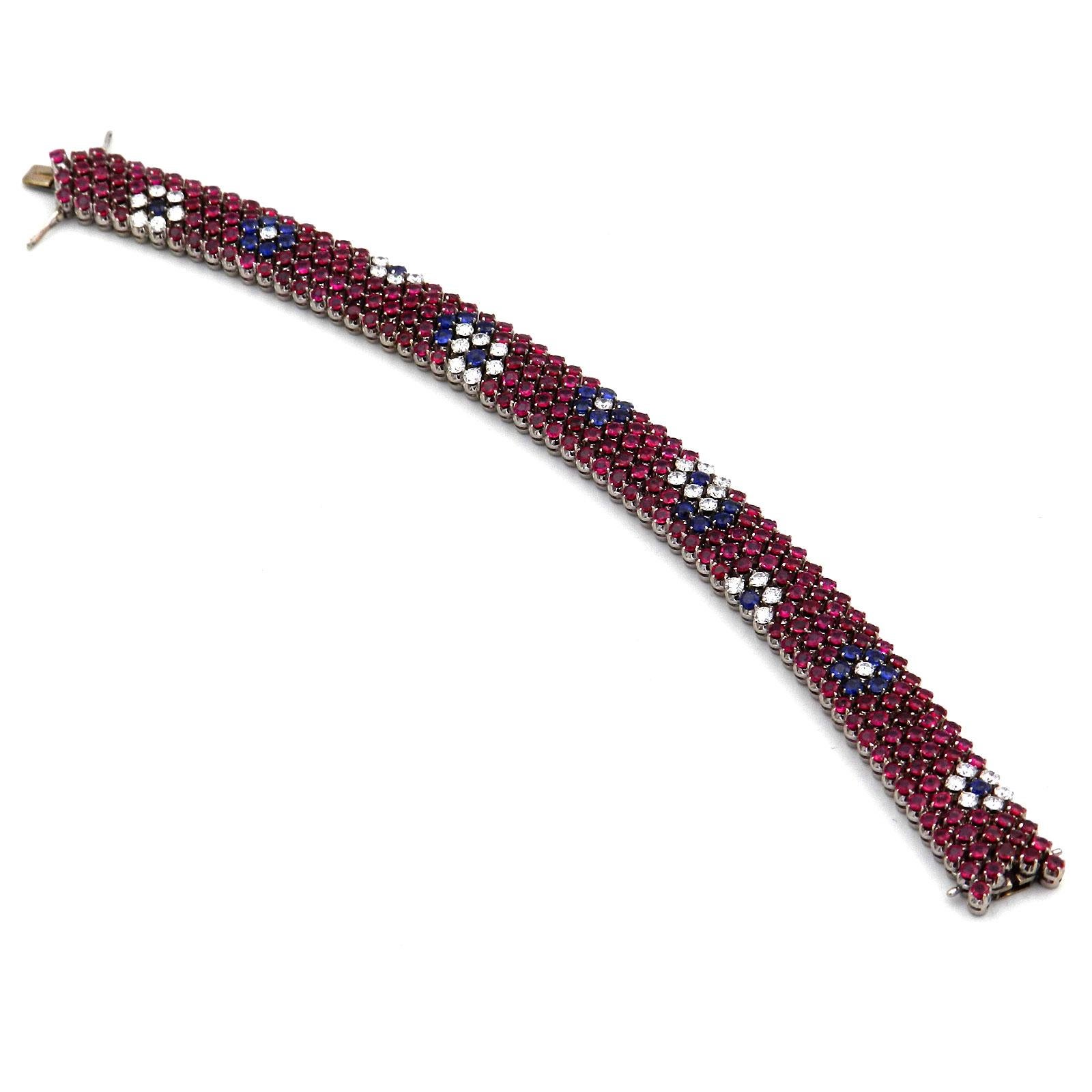 Contemporary 14 Carat Ruby Sapphire and Diamond Bracelet in 18K White Gold For Sale