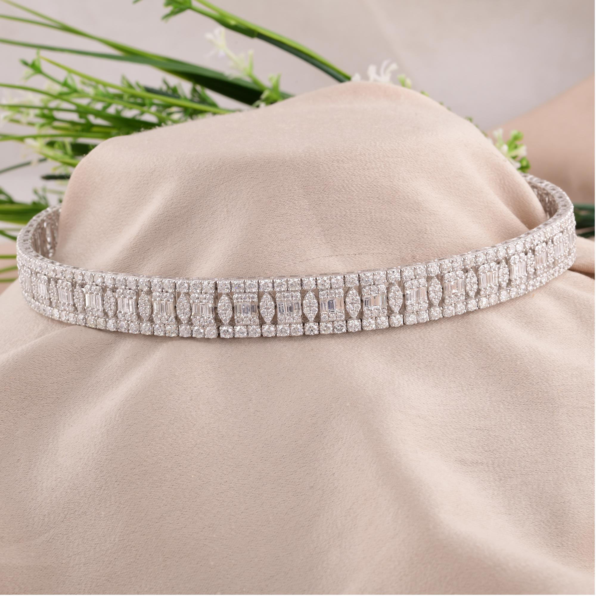 14 Carati SI/H Baguette Round Brilliante Cut Diamond Collana in oro bianco 18 carati in vendita 1