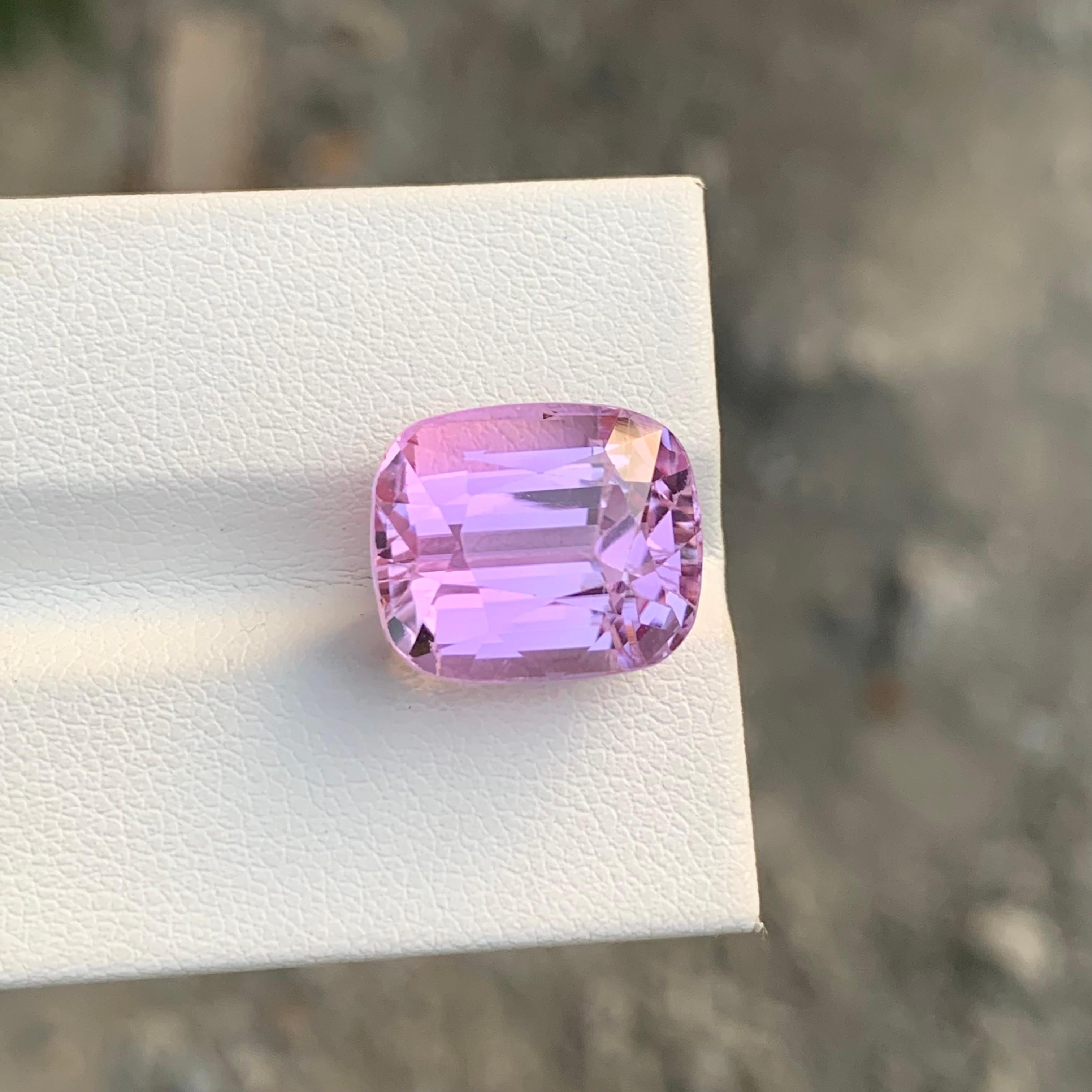 14 Carati di splendida Kunzite rosa sfusa a forma di cuscino per la creazione di gioielli in vendita 5