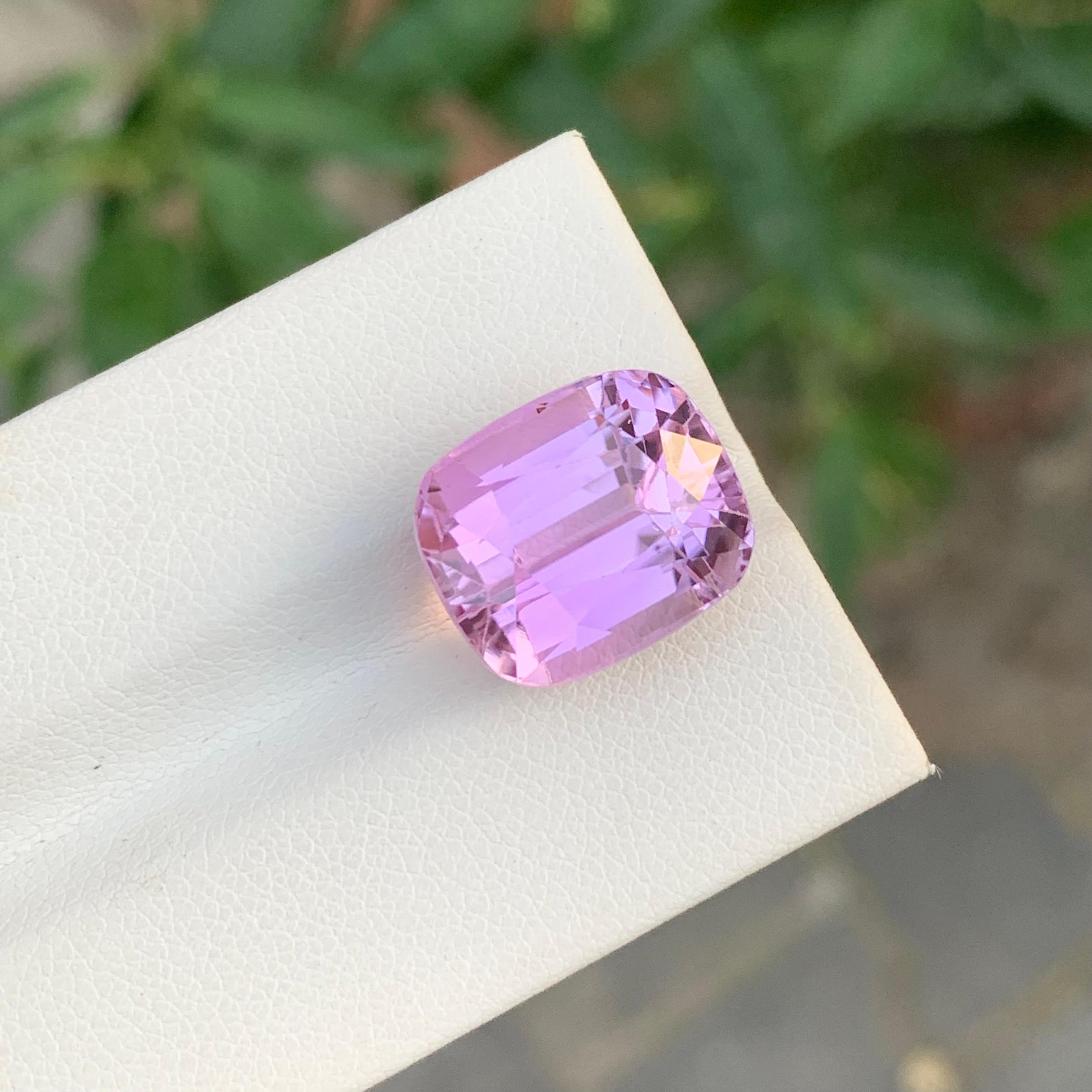 14 Carati di splendida Kunzite rosa sfusa a forma di cuscino per la creazione di gioielli in vendita 3