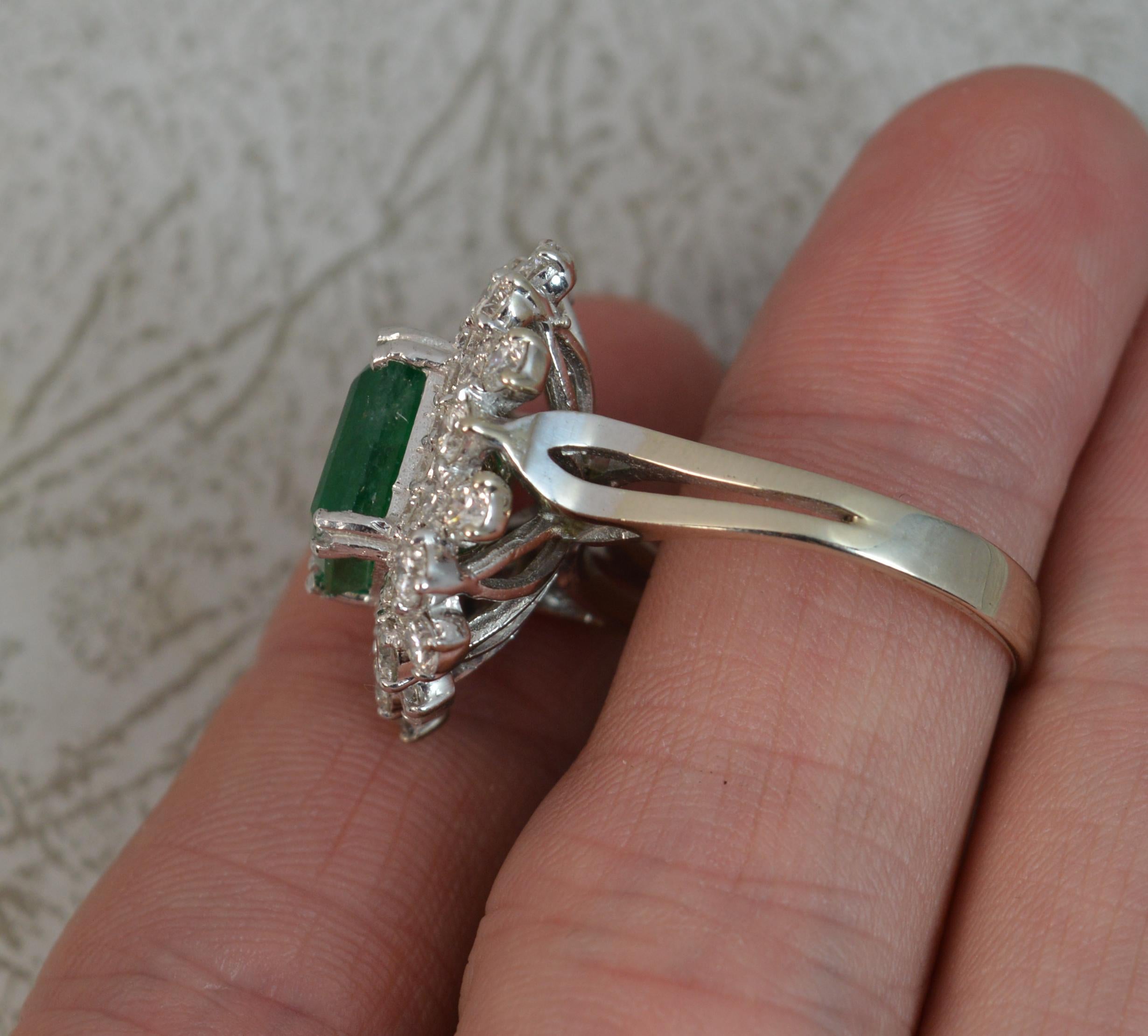 14 Carat White Gold Emerald VS1 2.25 Carat Diamond Cluster Ring 5