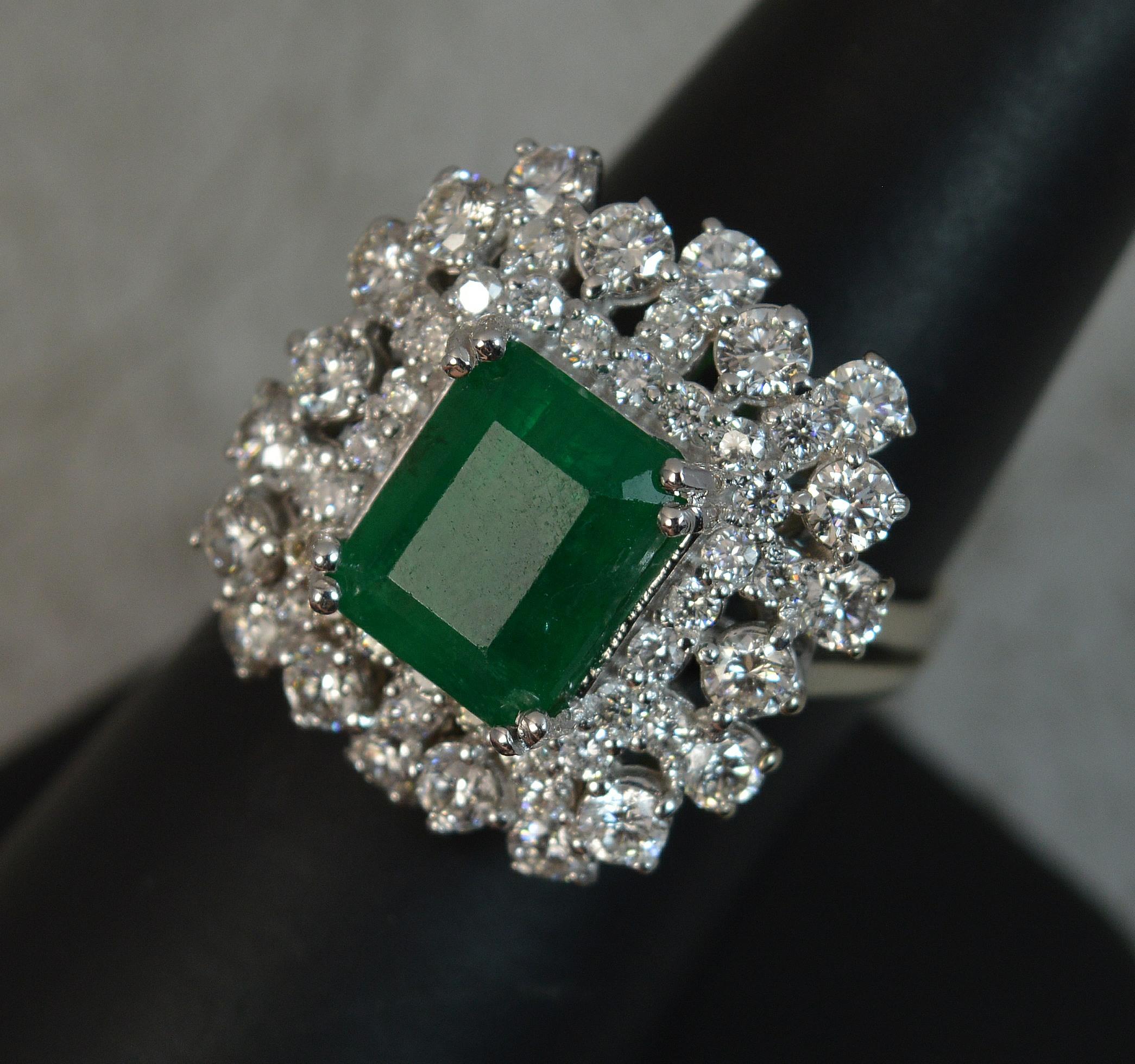 14 Carat White Gold Emerald VS1 2.25 Carat Diamond Cluster Ring 8