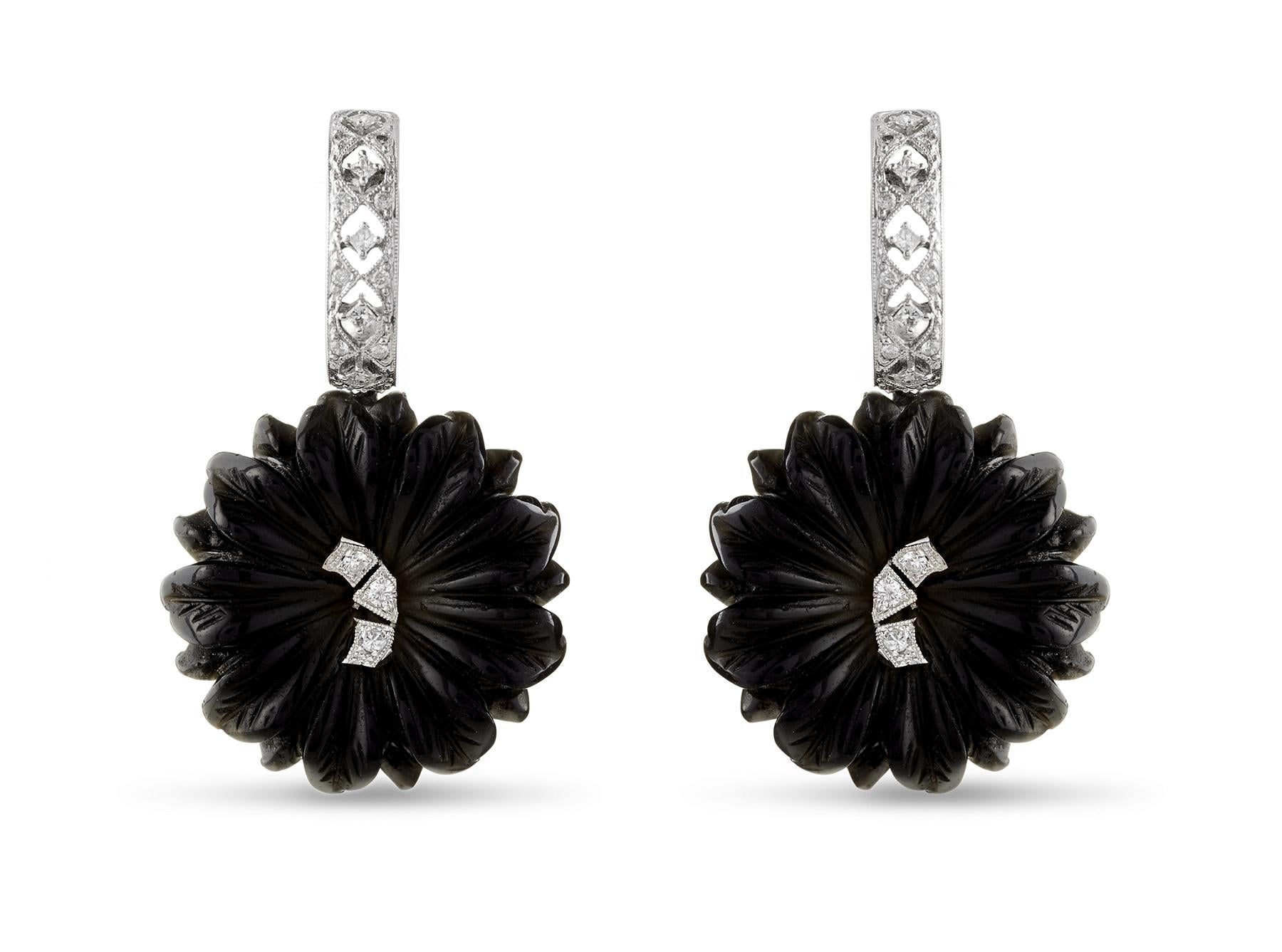 Round Cut 14 Carat White Gold with Black Onyx and Diamonds