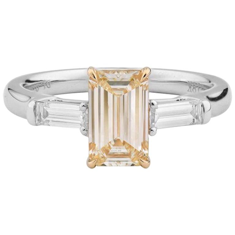1.4 Carat Yellow Diamond Ring For Sale
