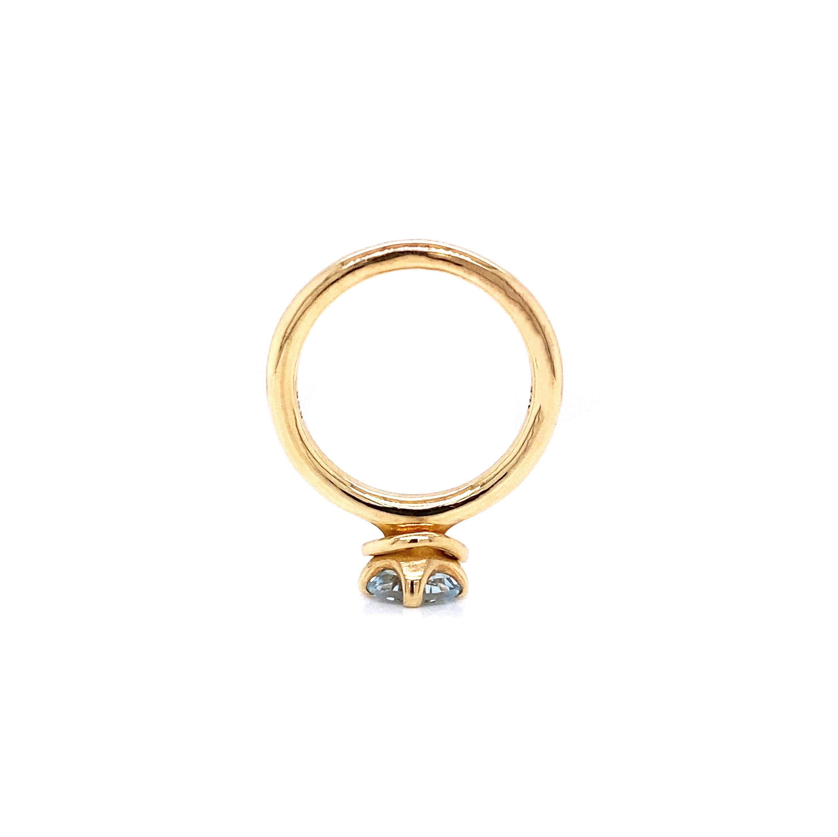 Anillo Colgante Aguamarina y Diamante en Oro Amarillo de 14 Quilates en Excelente estado para la venta en London, GB