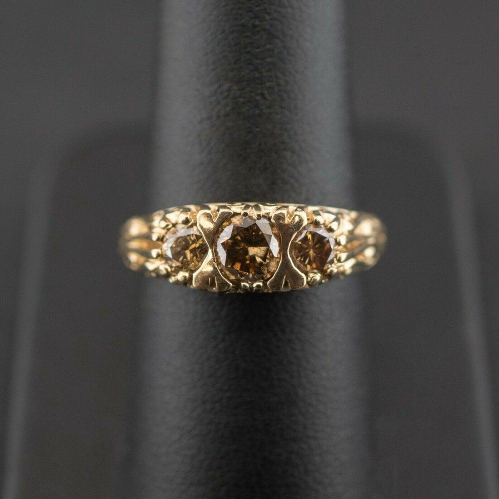 14 Carat Yellow Gold Champagne Diamond 0.90 TCW Trilogy Ring 4.5g Size P For Sale