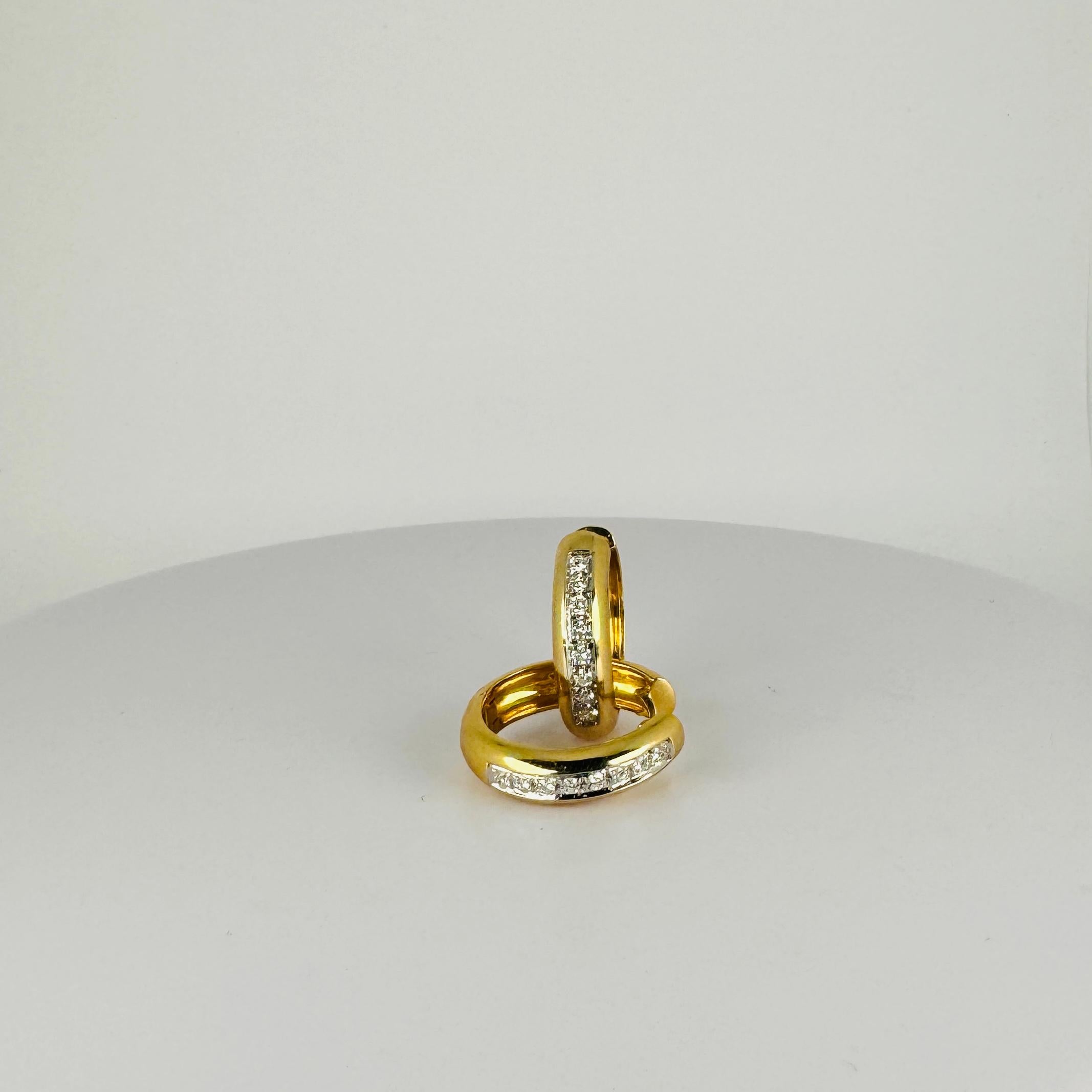 14 carat yellow gold earrings brilliant cut 16 diamonds clarity si 0.64 carat For Sale 6