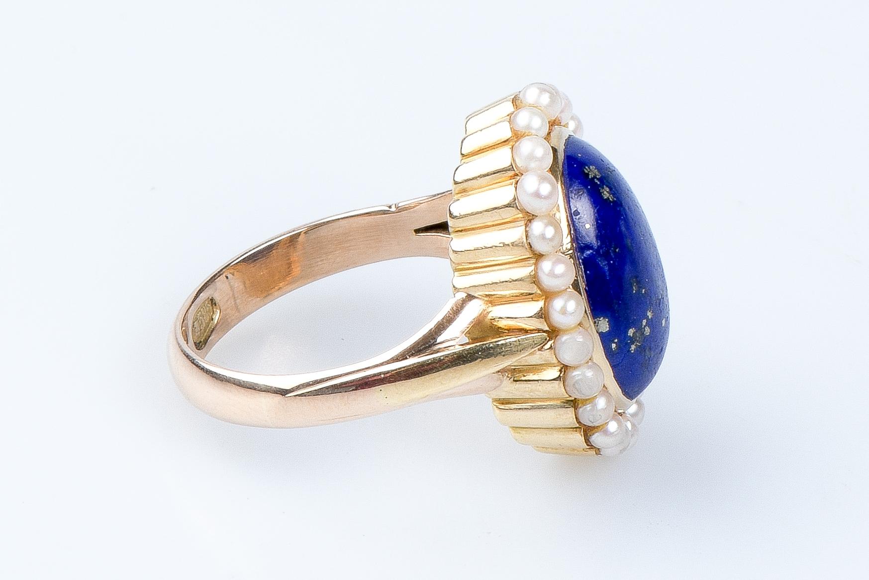 14 carat yellow gold lapis lazuli and pearls ring For Sale 2