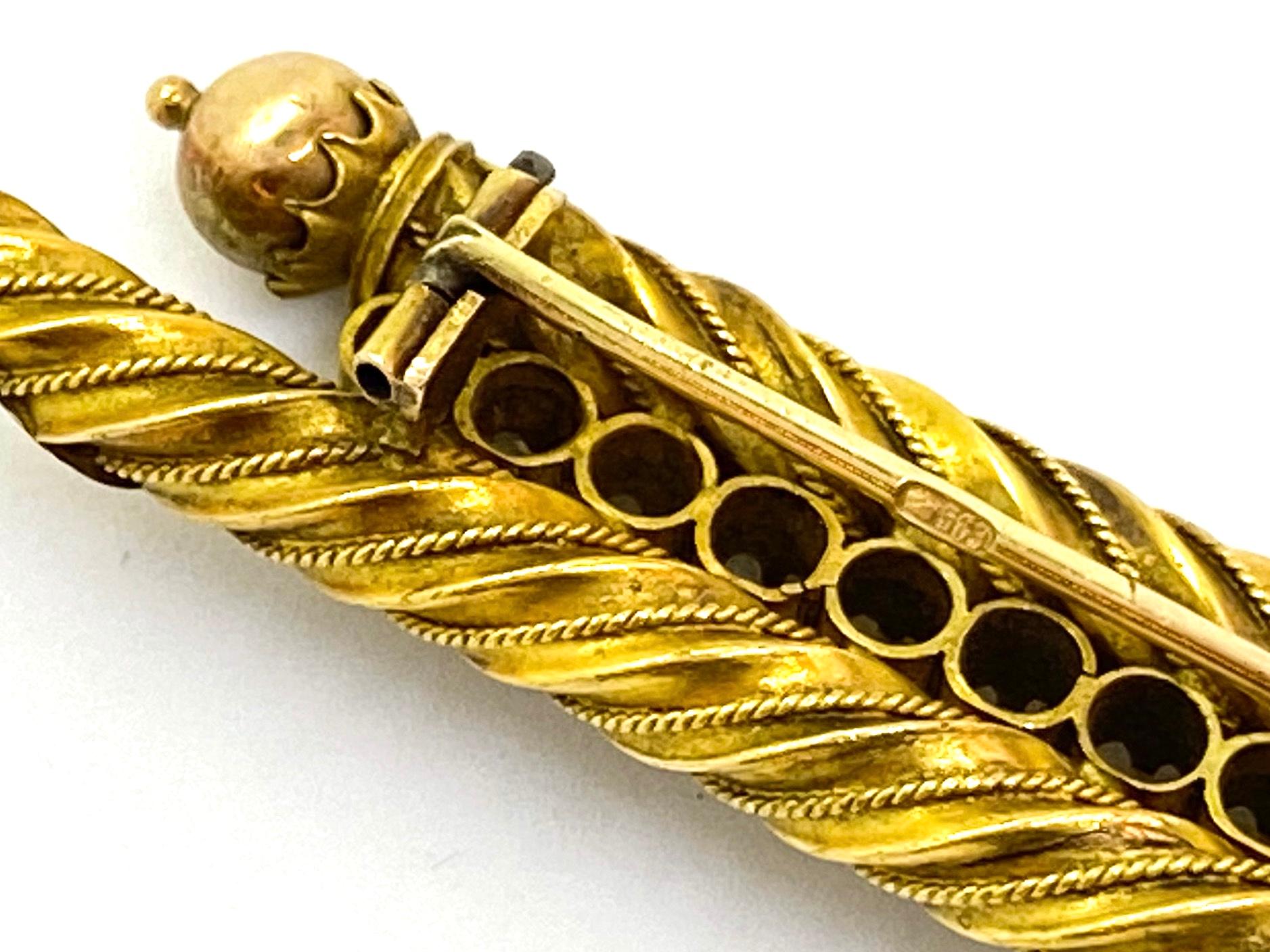 14 Carat Yellow Gold Pearls Russia Barette Brooch In Good Condition For Sale In Orimattila, FI