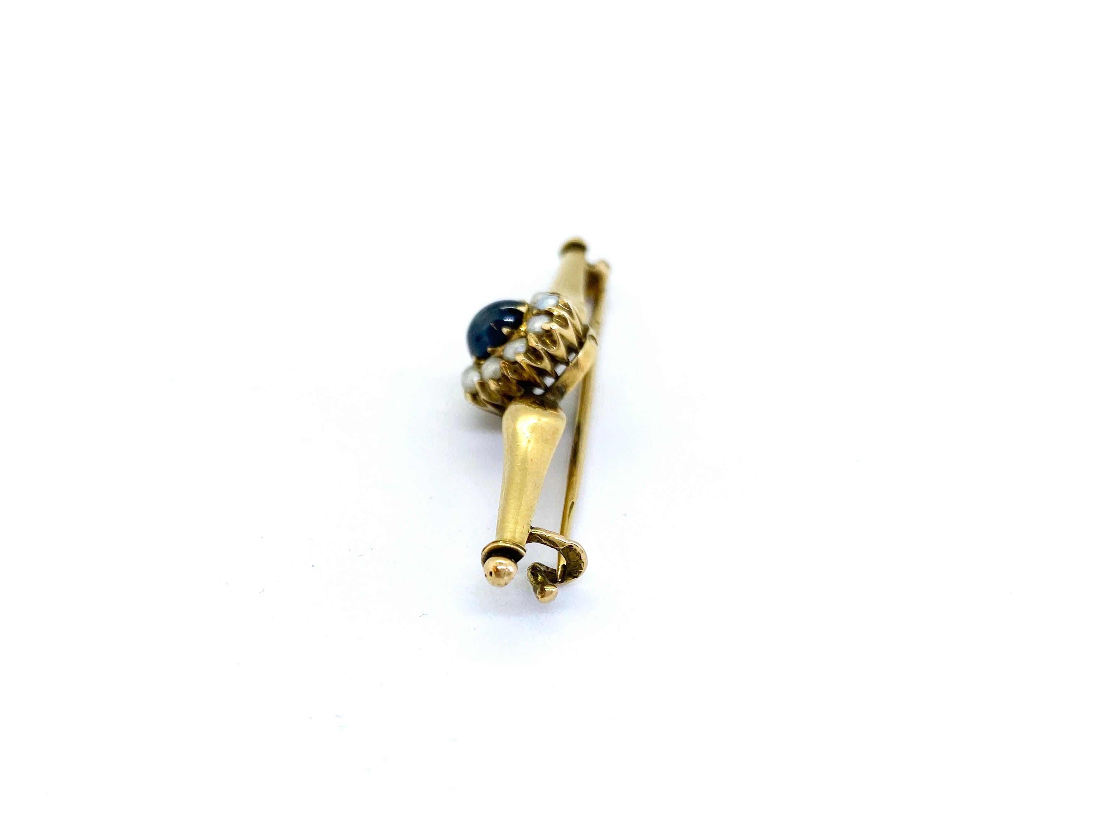 Round Cut 14 Carat Yellow Gold Russia 1.05 Carat Sapphire Pearls Brooch For Sale