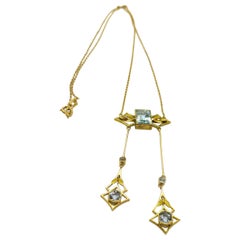 14 Carat Yellow Gold Art Deco Aquamarine Pendant Necklace