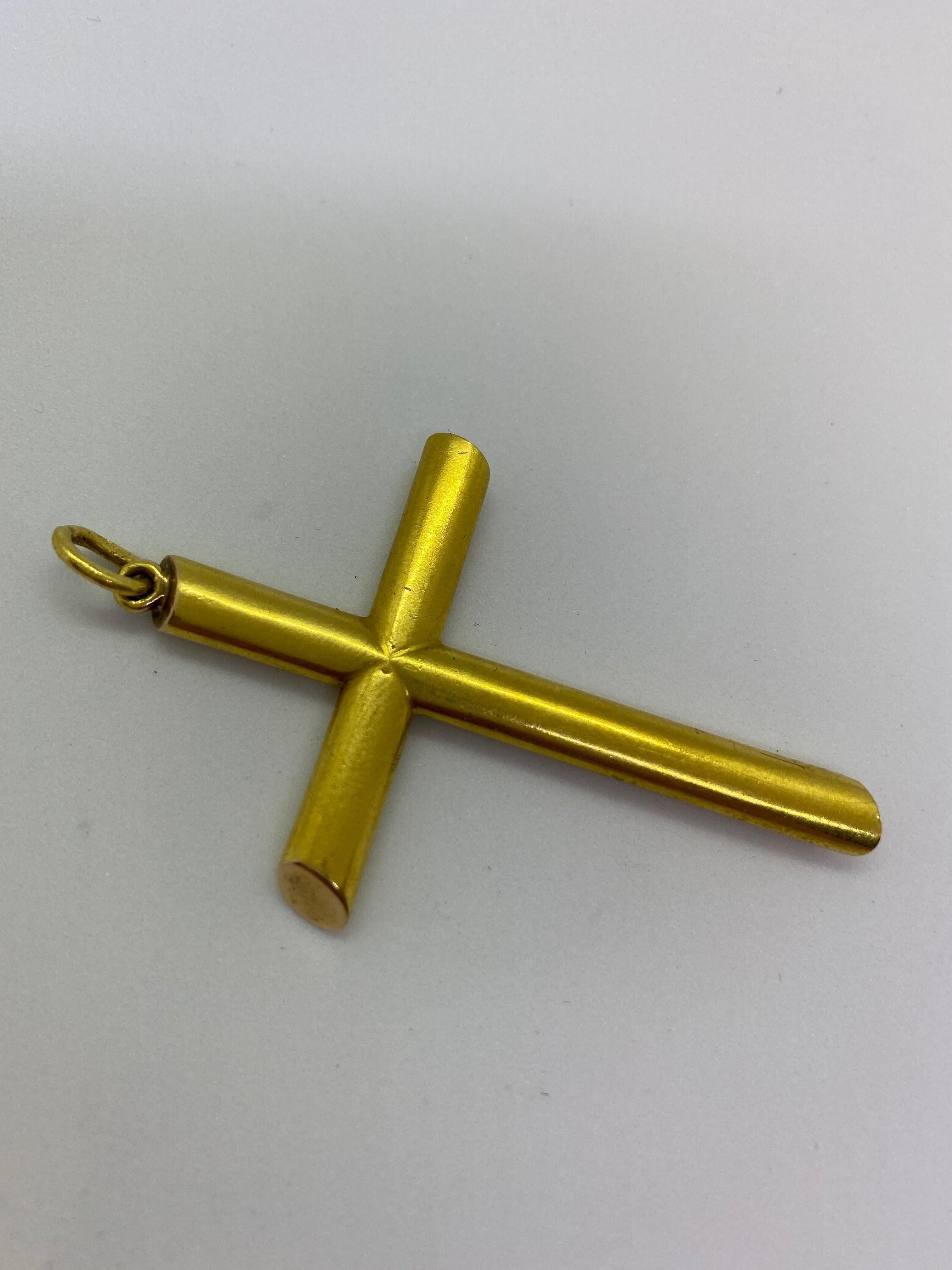 Pendentif croix de Saint-Pétersbourg en or jaune 14 carats de Russie Bon état - En vente à Orimattila, FI
