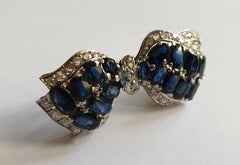 14 Carat Bow Brooch with Sapphires and Diamonds