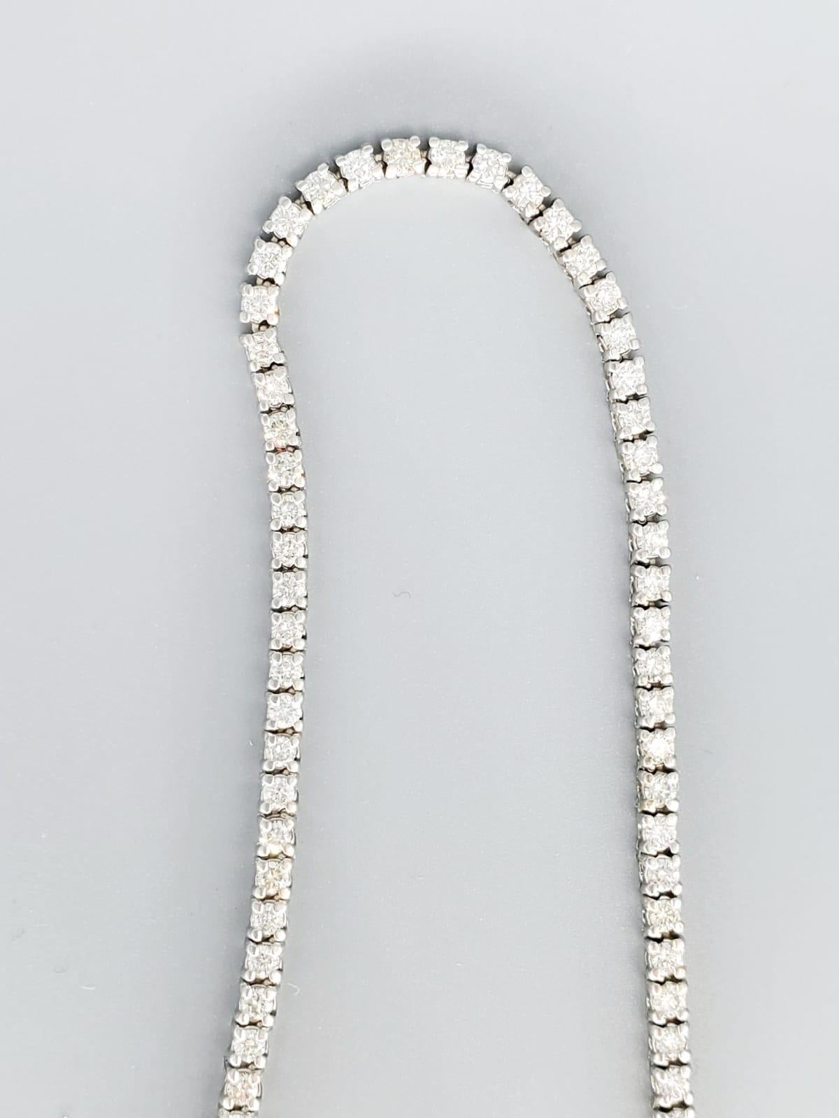Women's or Men's Vintage 14.00 Carat Total Weight Diamond Tennis Chain White Gold For Sale