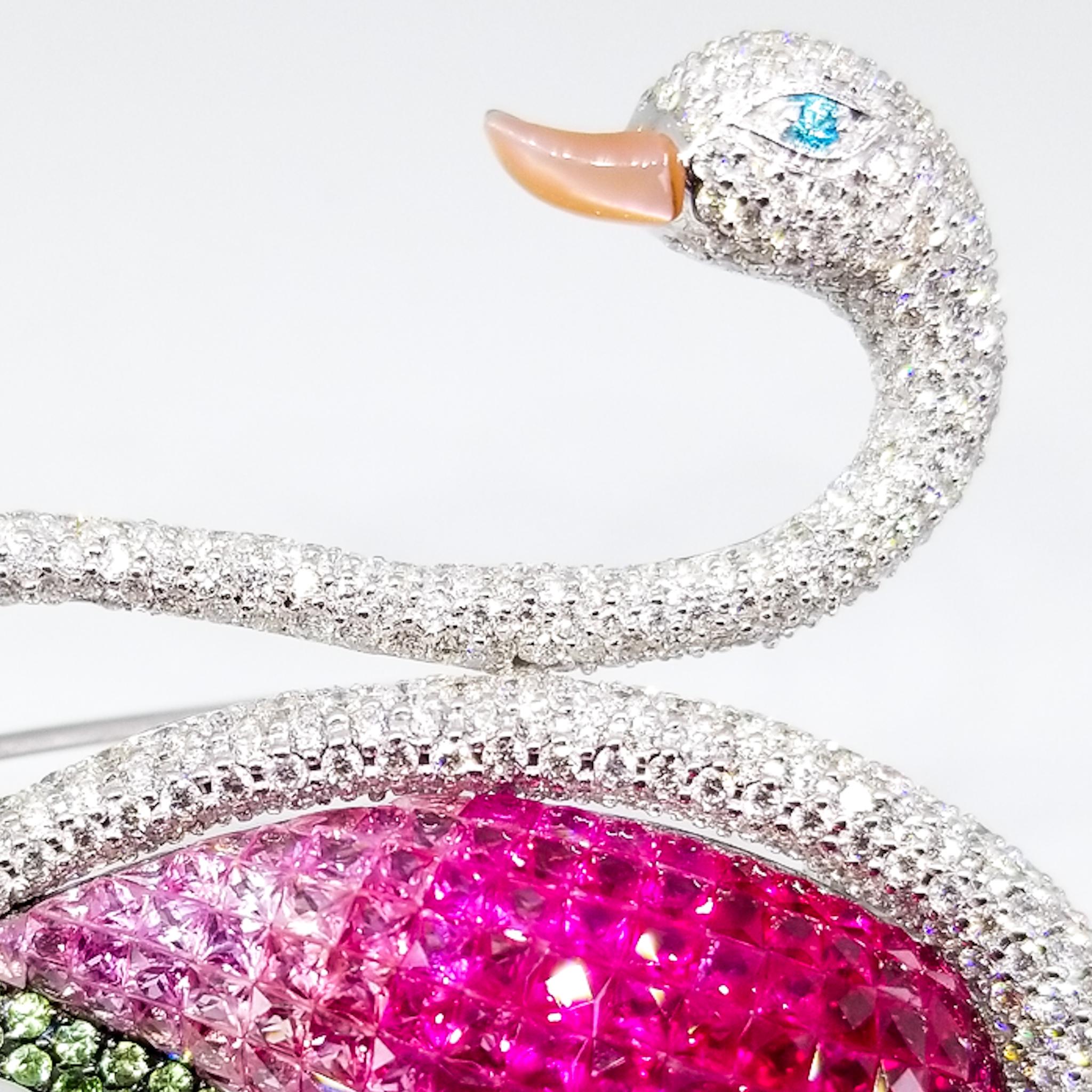 14+ Karat Edelstein verkrustet Swan Brosche Diamant Rubin Saphir Tsavorit Paraiba 18K im Angebot 2