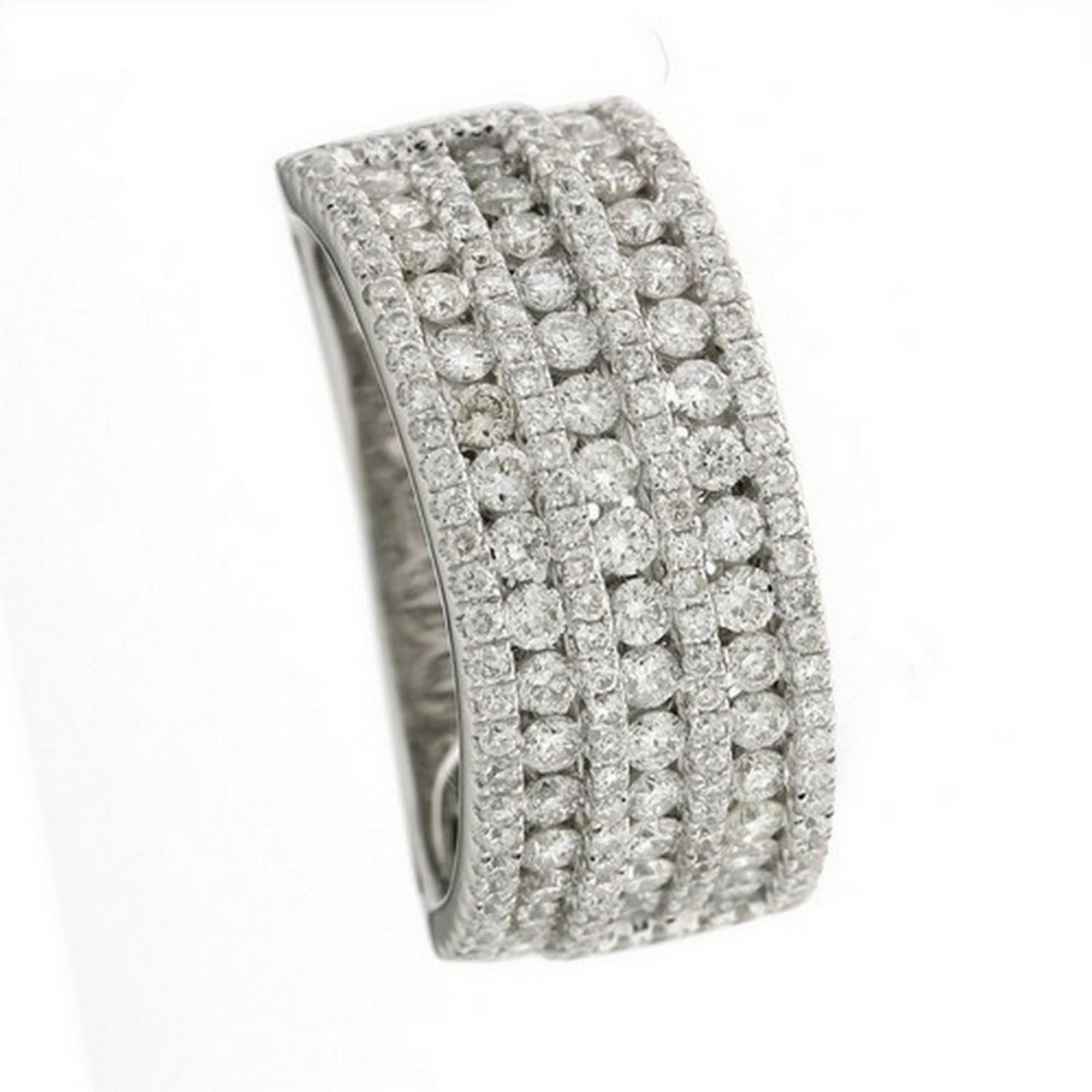 Modern 1.4 CTW Brilliant Round Diamond in 14K White Gold Classic Collection Finger Ring For Sale