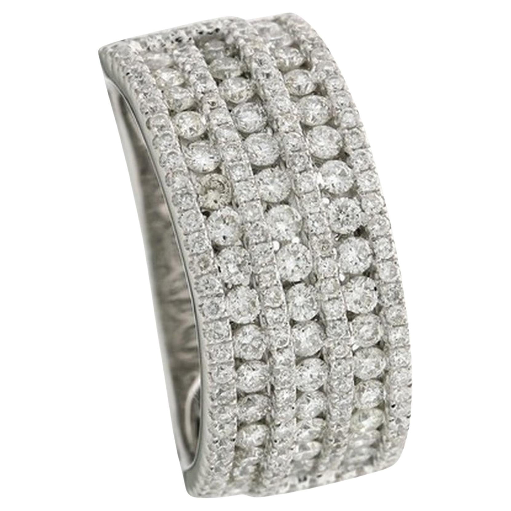 1.4 CTW Brilliant Round Diamond in 14K White Gold Classic Collection Finger Ring For Sale