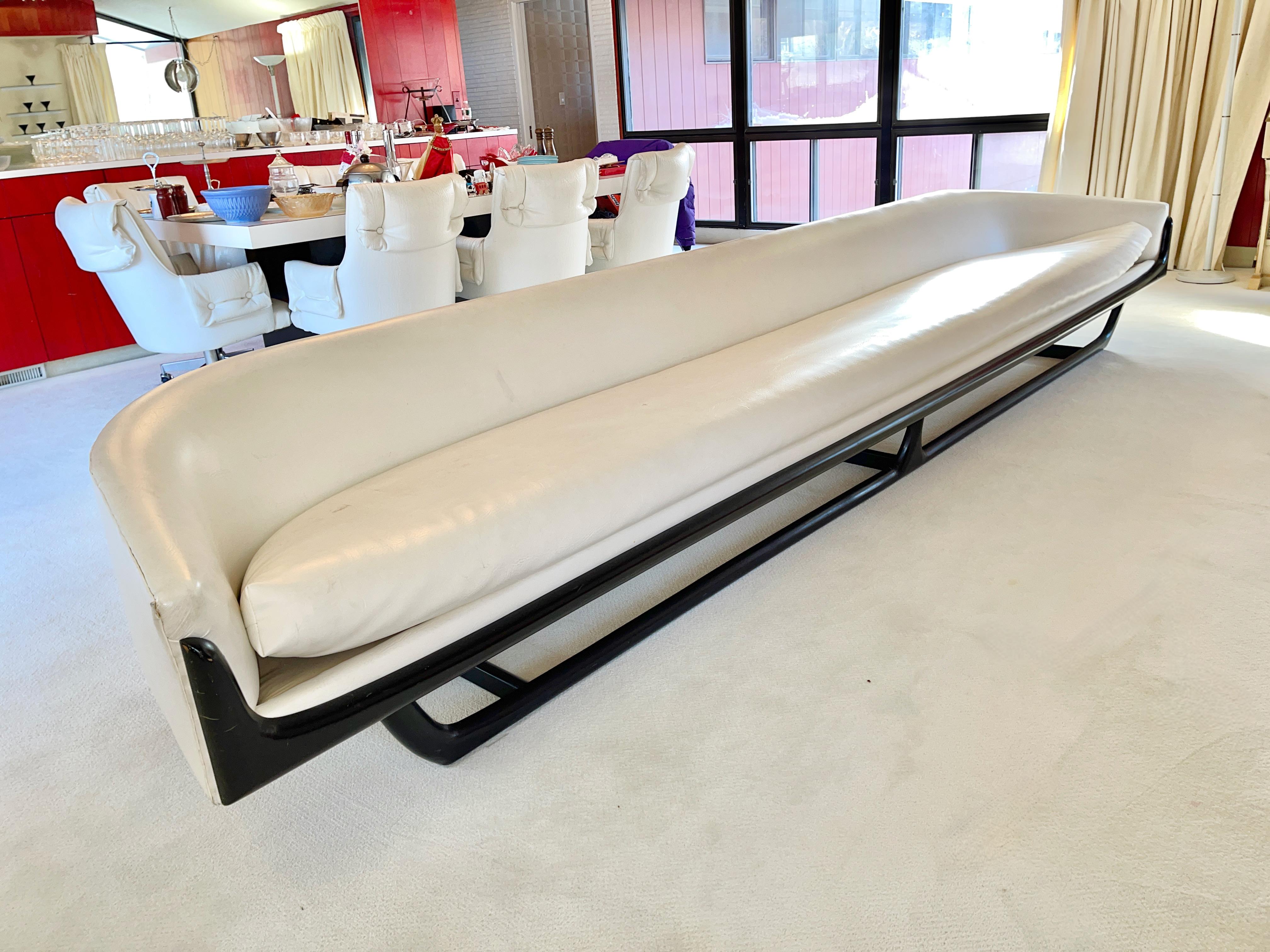 14 Fuß langes Adrian Pearsall 2834-S Sofa für Craft Associates im Angebot 5