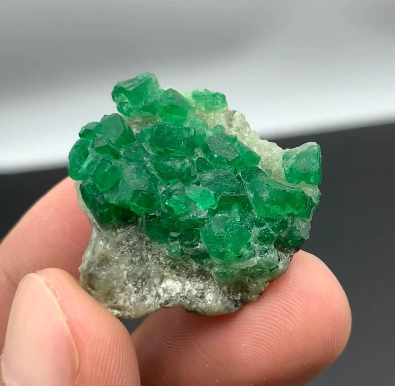 Pakistani 14 Grams Green Robust Cluster Of Emerald Crystals On Calcite From Pakistan For Sale