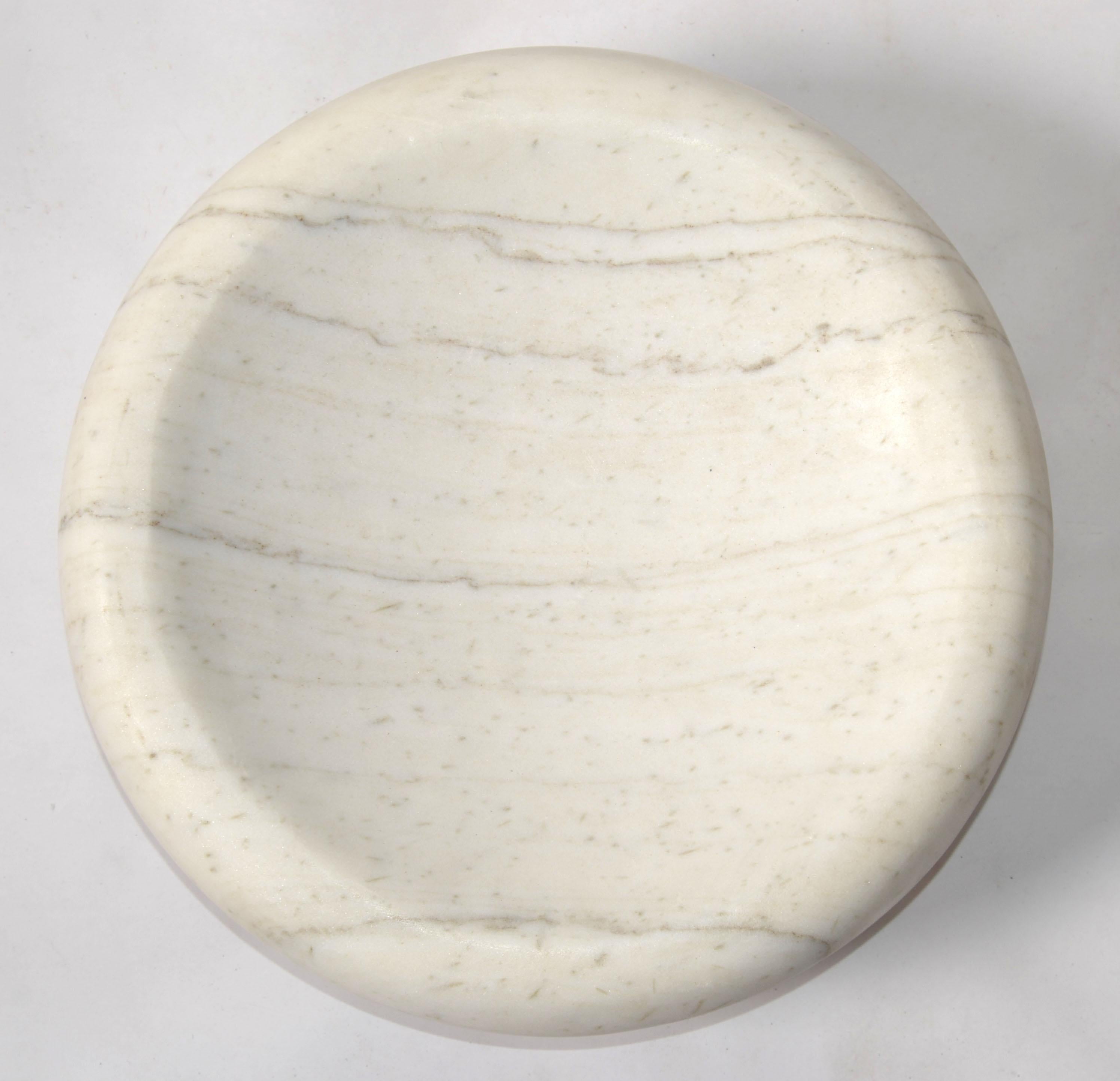 14 pollici Mid-Century Modern Round White Carrara Marble Bowl Centerpiece Italia in vendita 5