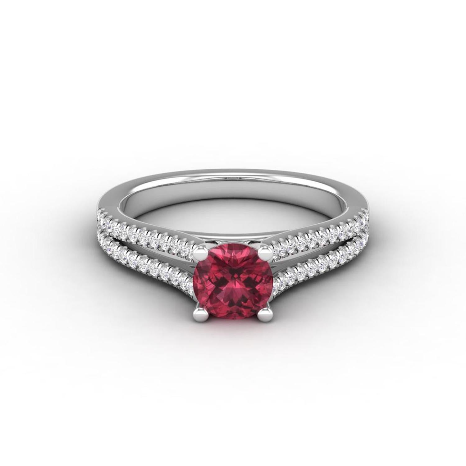 Bague de fiançailles solitaire en or 14 carats avec grenat et diamants pour elle en vente 1