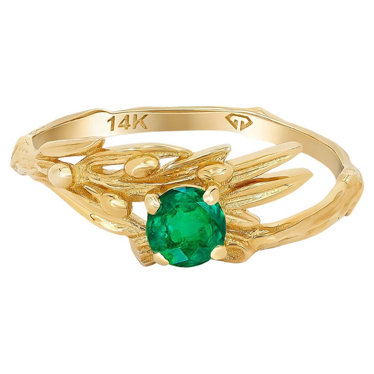 14 K Gold Olive Ring with Round Emerald For Sale