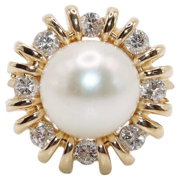 14 K Gold Pearl Diamond Ring For Sale
