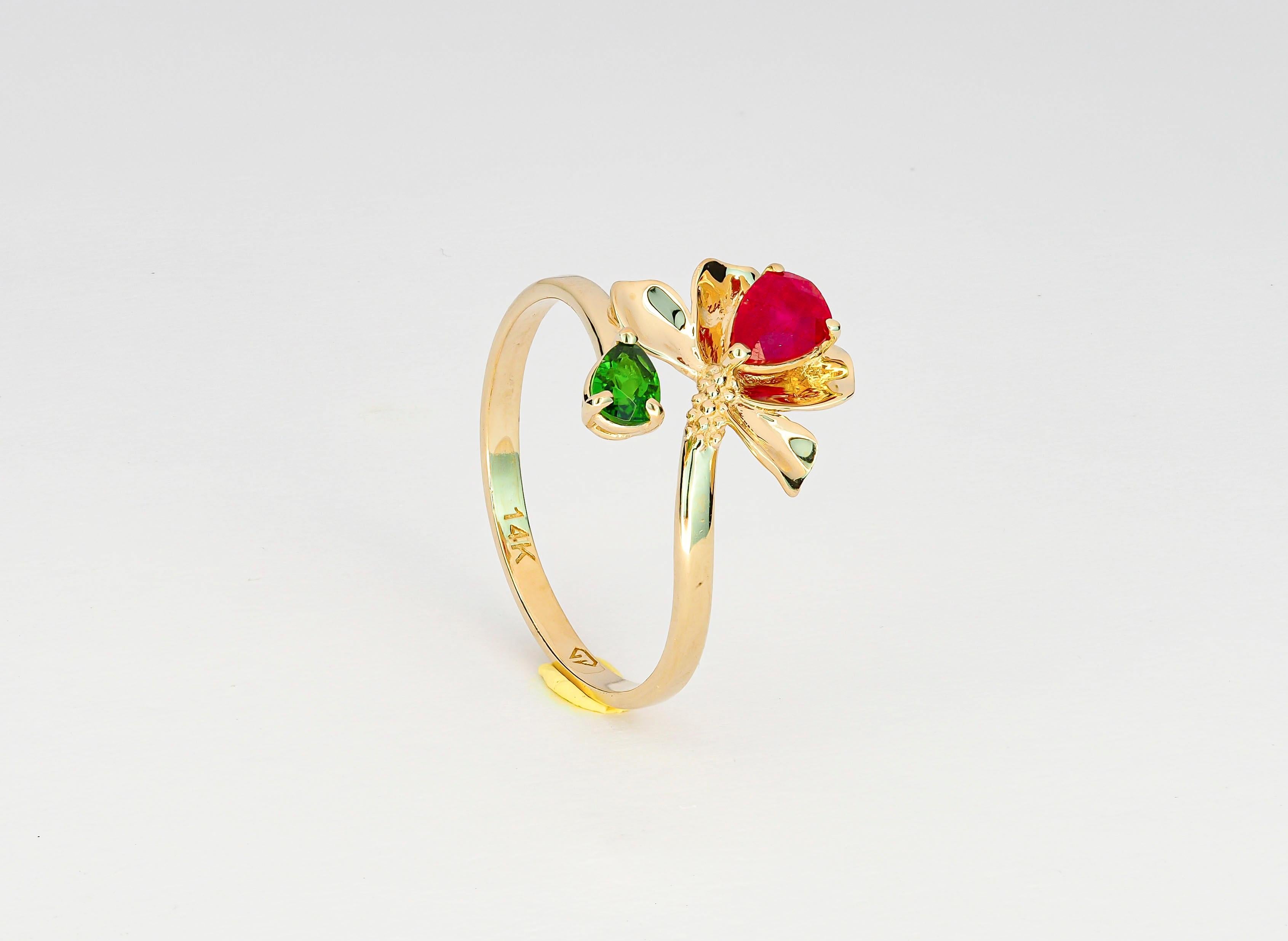 For Sale:  14 K Gold Ring with Ruby and Chrome Diopside. Water Lily Flower Gold Ring! 8