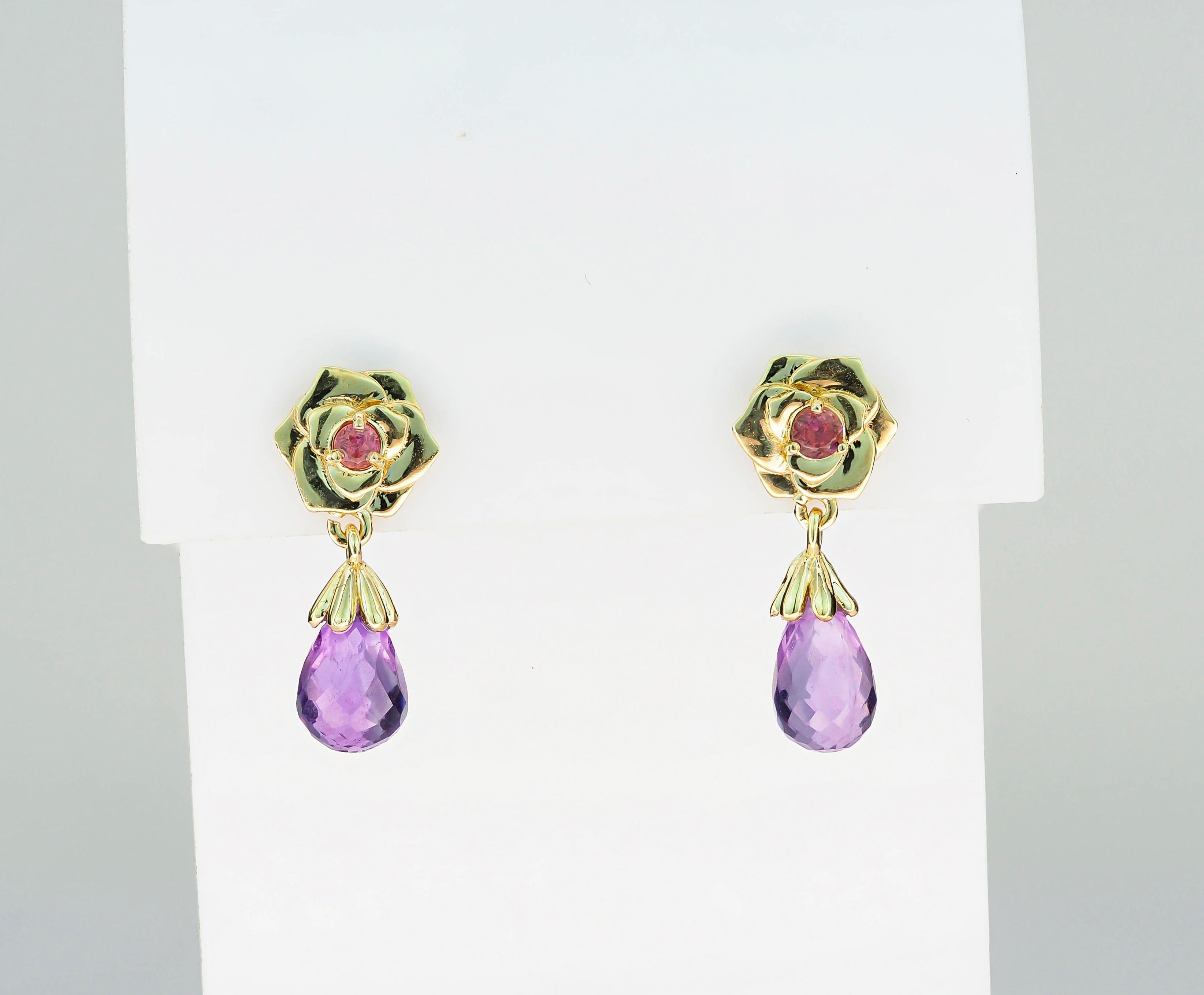14 K Gold Rose Flower Earrings Studs with Amethysts and Sapphires For Sale 1