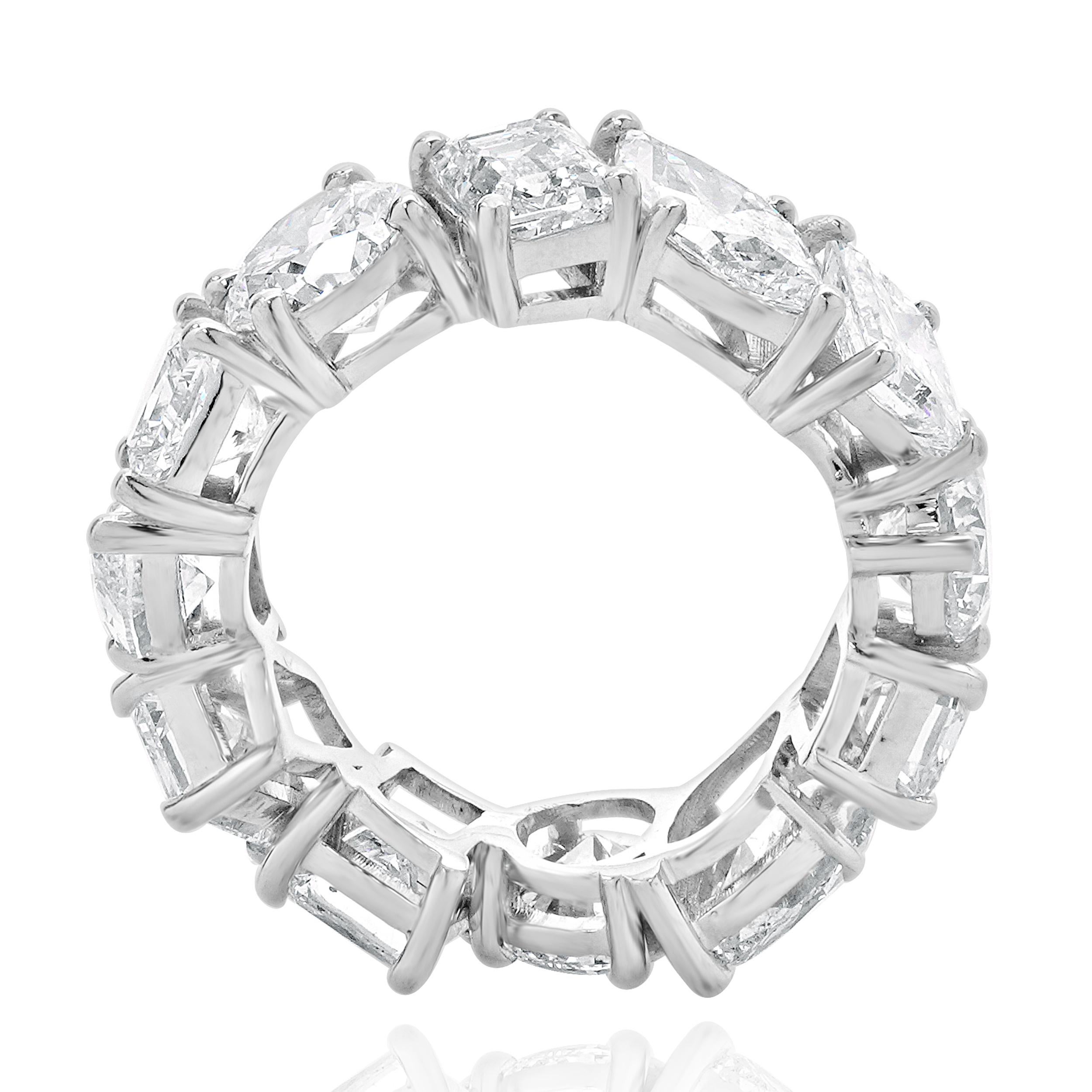 Women's 14 K White Gold Round, Princess, Marquise and Emerald Cut Diamond For Sale