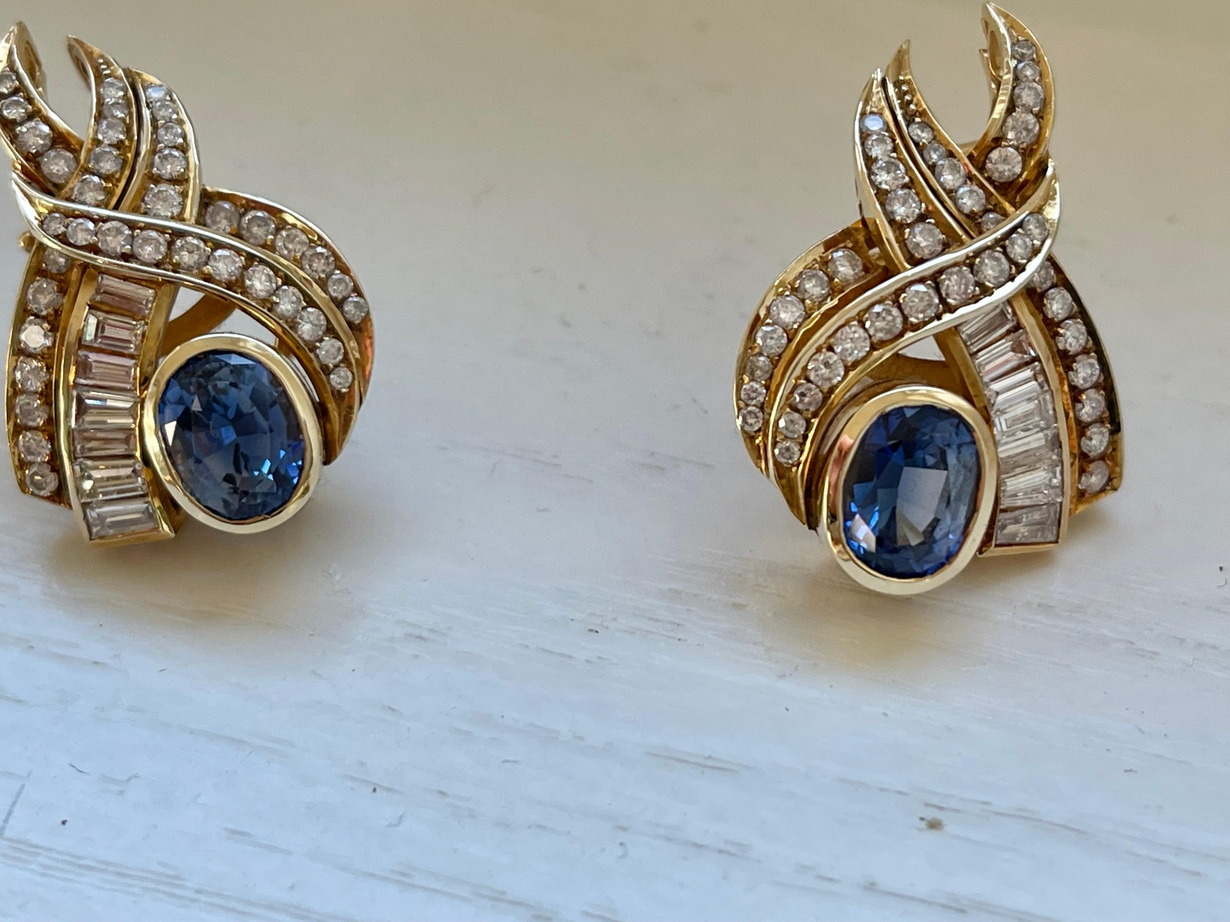 14 K Yellow Gold 1980s Ear Clips Sapphire Diamonds For Sale 11
