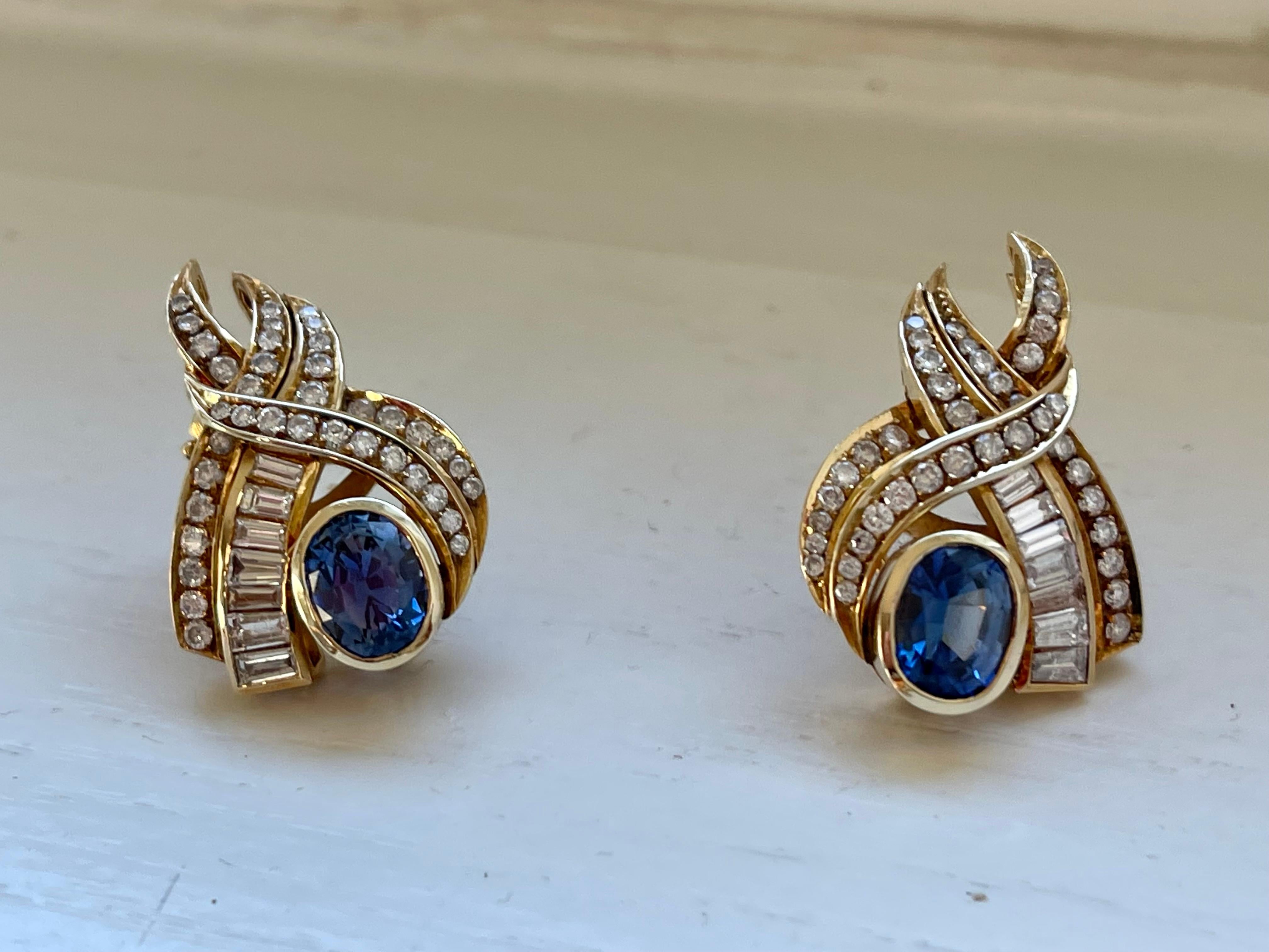 14 K Yellow Gold 1980s Ear Clips Sapphire Diamonds For Sale 12