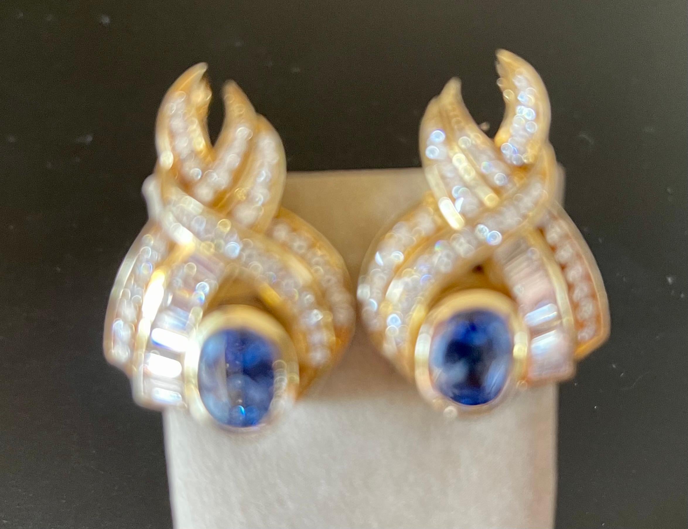 14 K Yellow Gold 1980s Ear Clips Sapphire Diamonds In Good Condition For Sale In Zurich, Zollstrasse