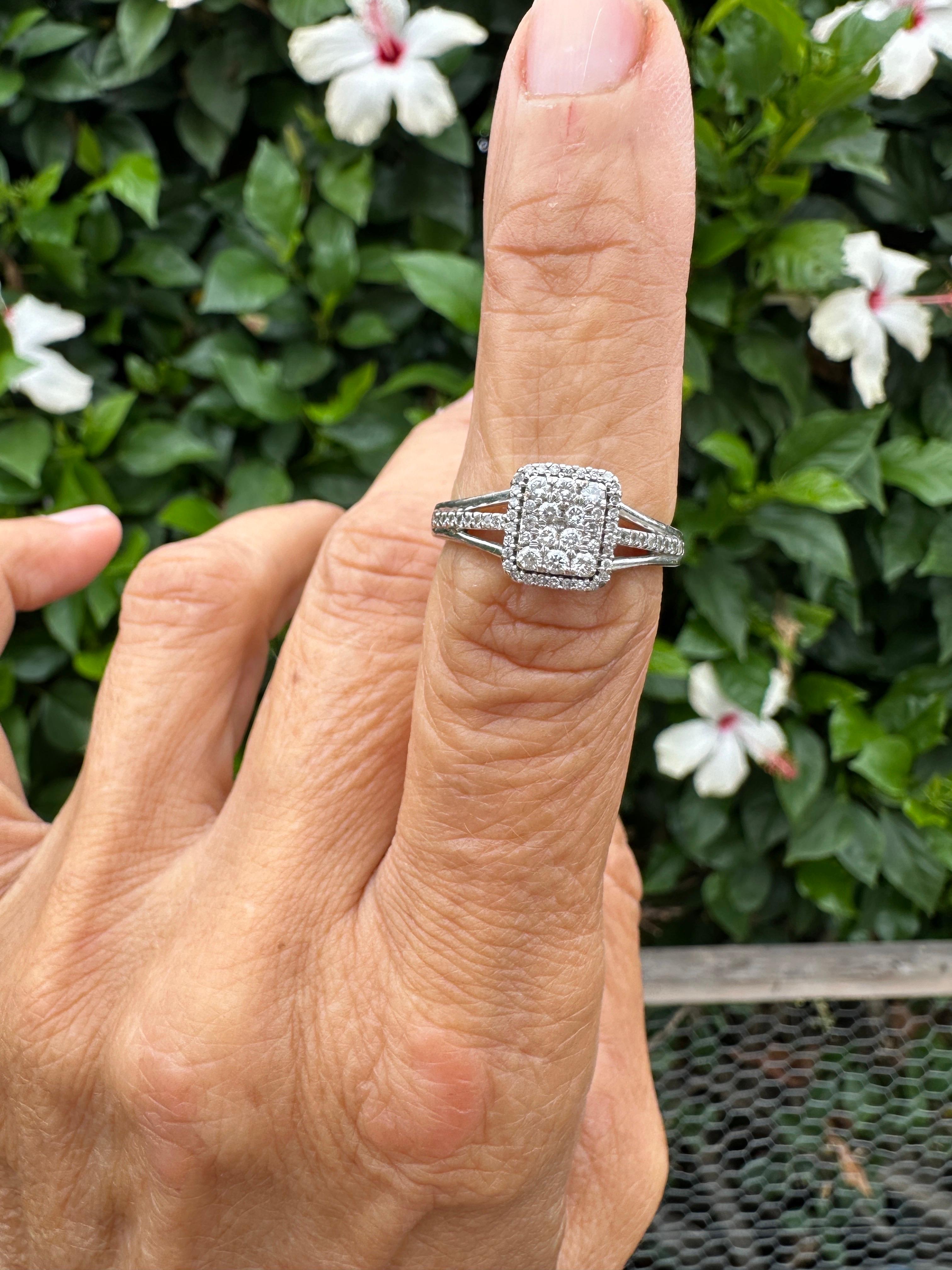 14 karat 1.00 carat diamond halo ring white gold im Angebot 6