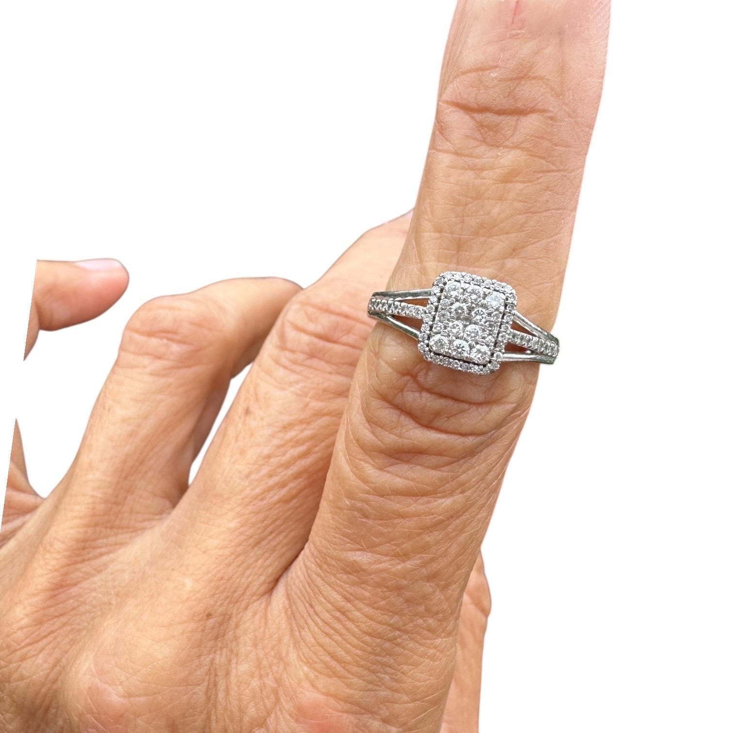 14 karat 1.00 carat diamond halo ring white gold im Zustand „Gut“ im Angebot in Laguna Hills, CA
