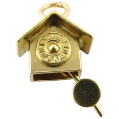 Vintage 14 Karat 3D Yellow Gold Cuckoo Clock Moving Pendulum Charm