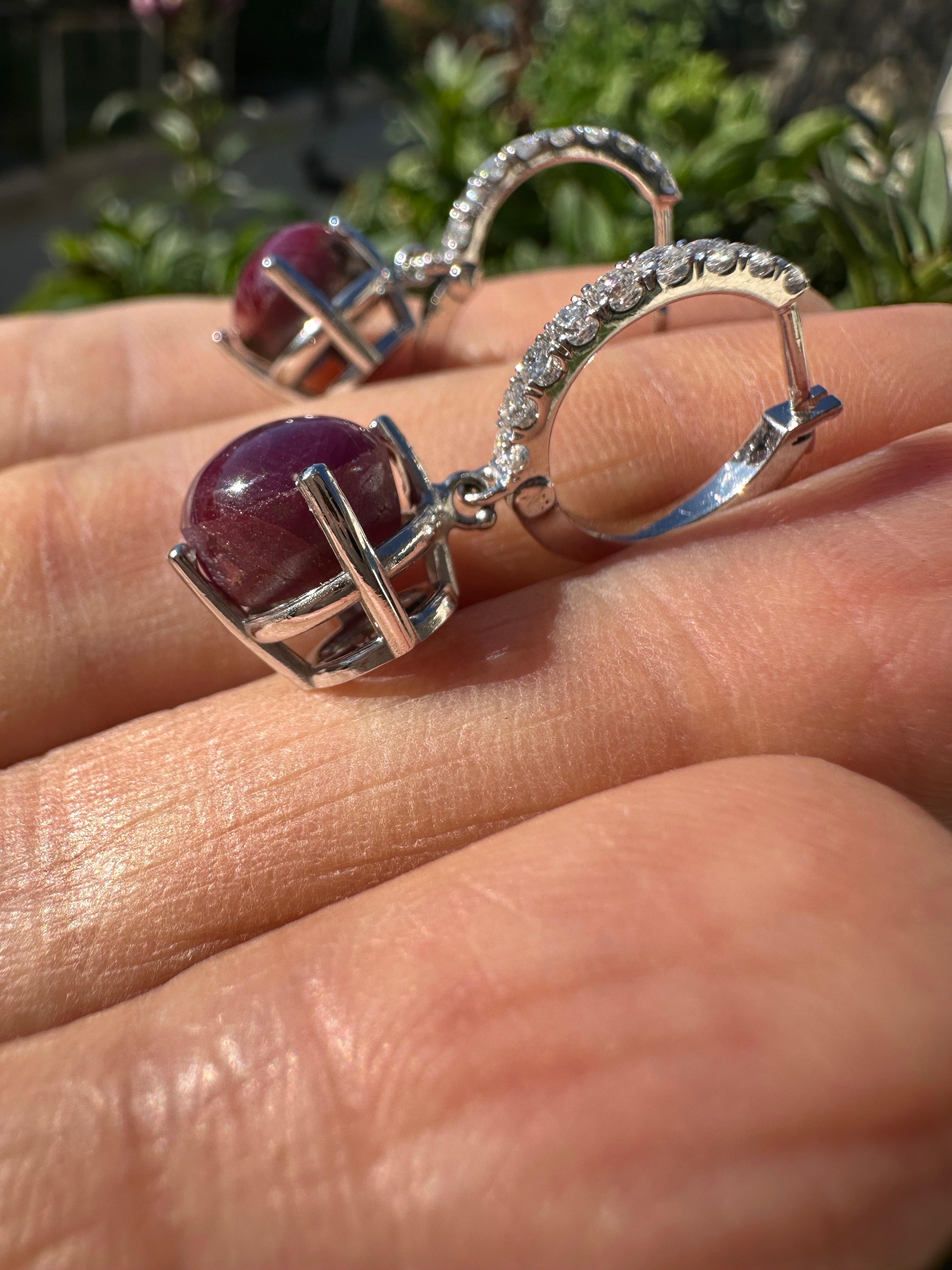 Orecchini di diamanti a leva con stella di rubino da 5 carati in 14 carati in vendita 3