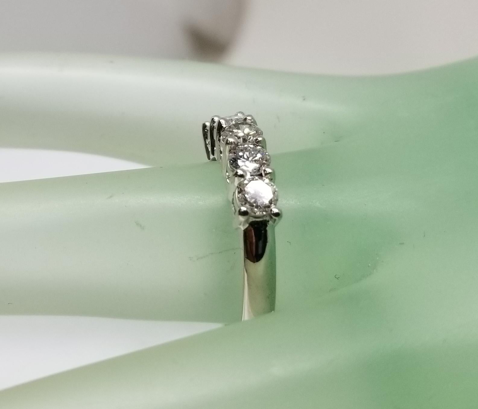 Round Cut 14 Karat 5-Stone Diamond Ring Weighing .95pts For Sale