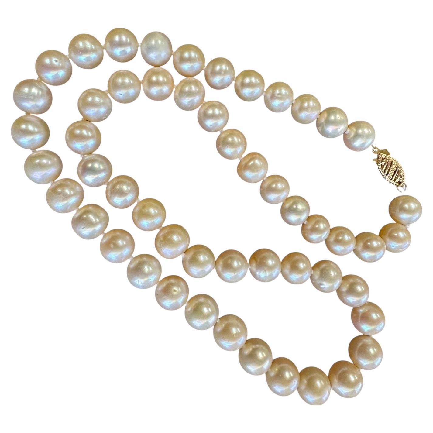 14 carats 8 1/2 mm perles de culture, 18 pouces strand en vente