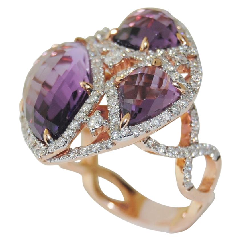14 Karat 9.59 Carat Amethyst and Diamond Ring For Sale