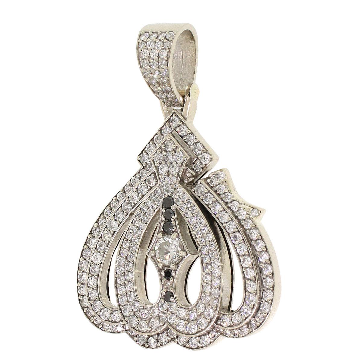 Taille ronde Pendentif en or 14 carats pavé de diamants Allah  en vente