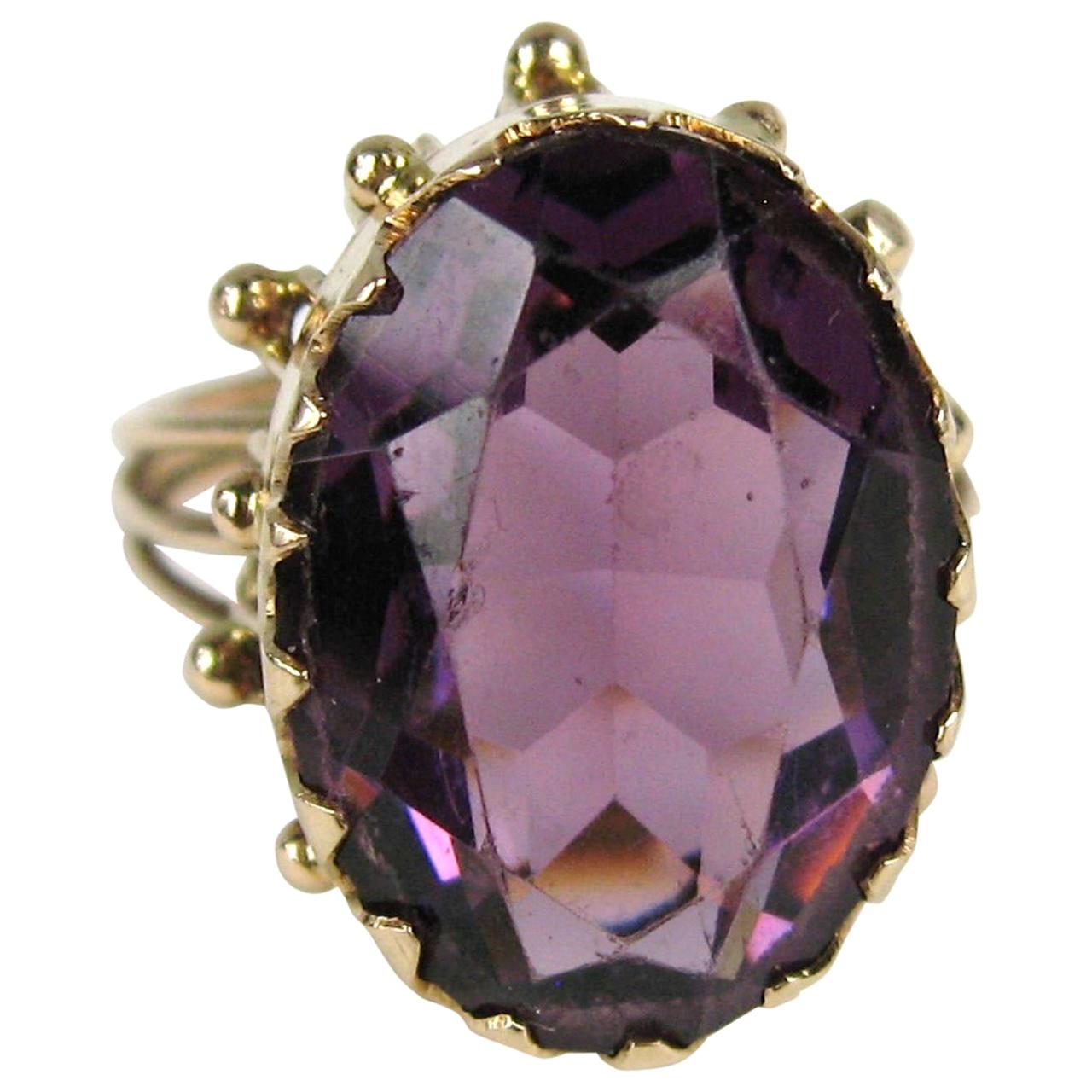 14 Karat Amethyst-Gold-Ring mit Krappen aus dem 19. Jahrhundert