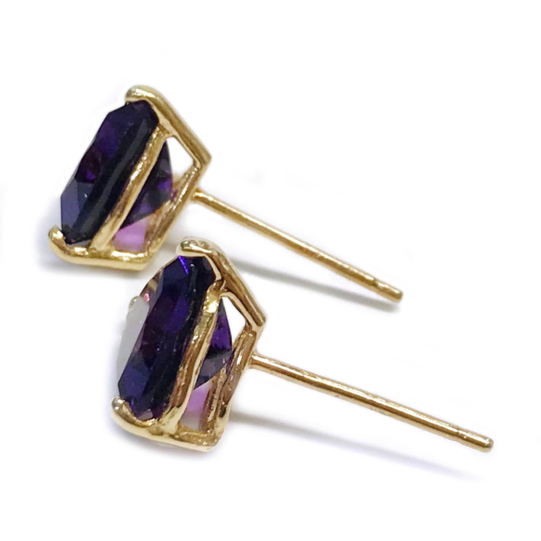 Contemporary Yellow Gold Amethyst Stud Earrings For Sale