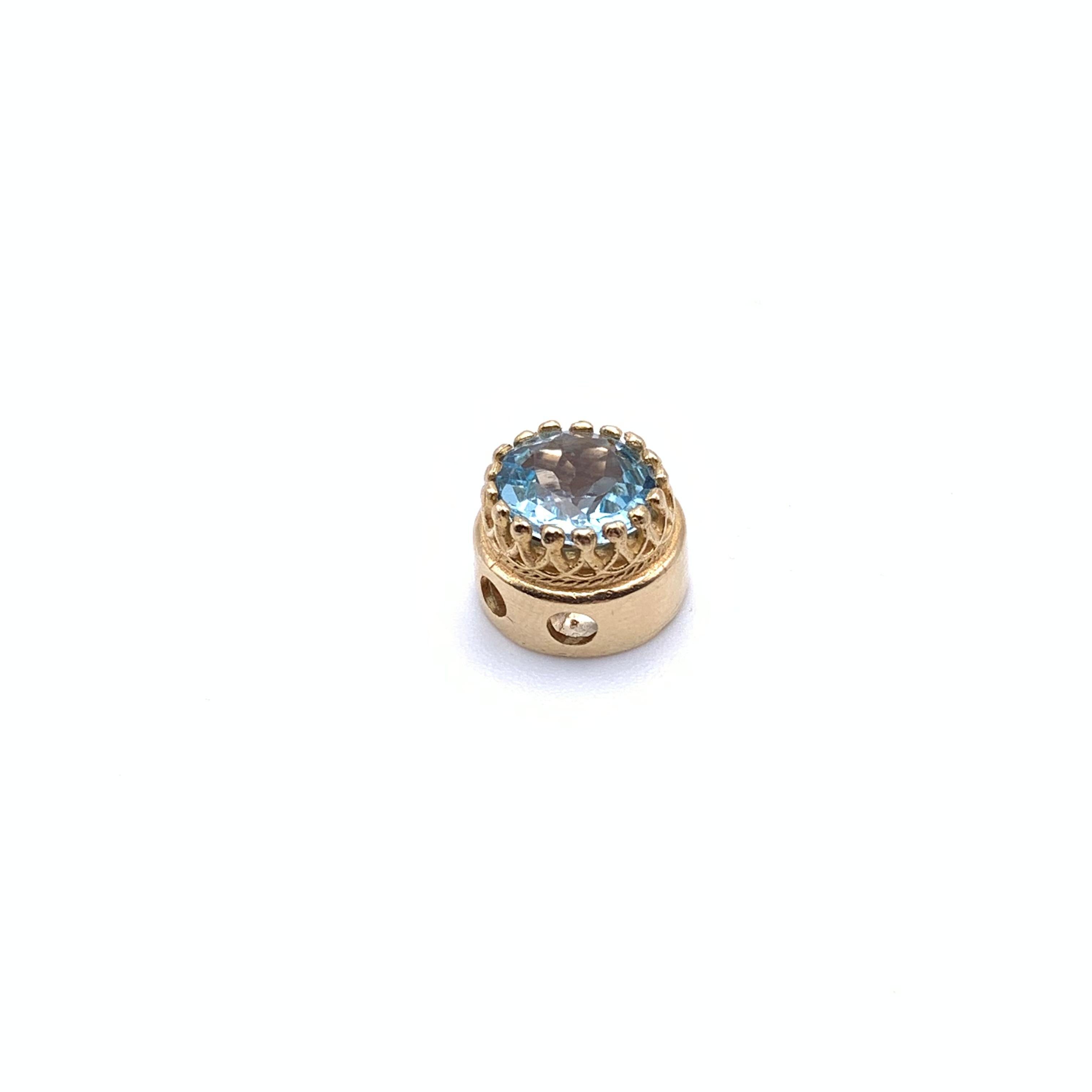 Dieser viktorianisch inspirierte Aquamarin-Armbandschieber ist Teil unserer Estate Collection. Er ist aus 14-karätigem Gold gefertigt und verfügt über zwei ca. 1/8