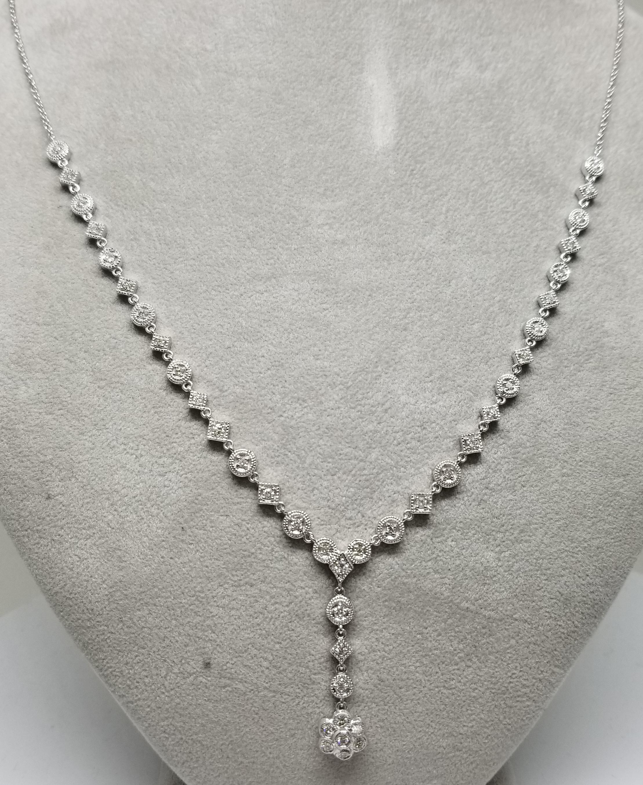 Round Cut 14 Karat Art Deco Style Diamond Necklace