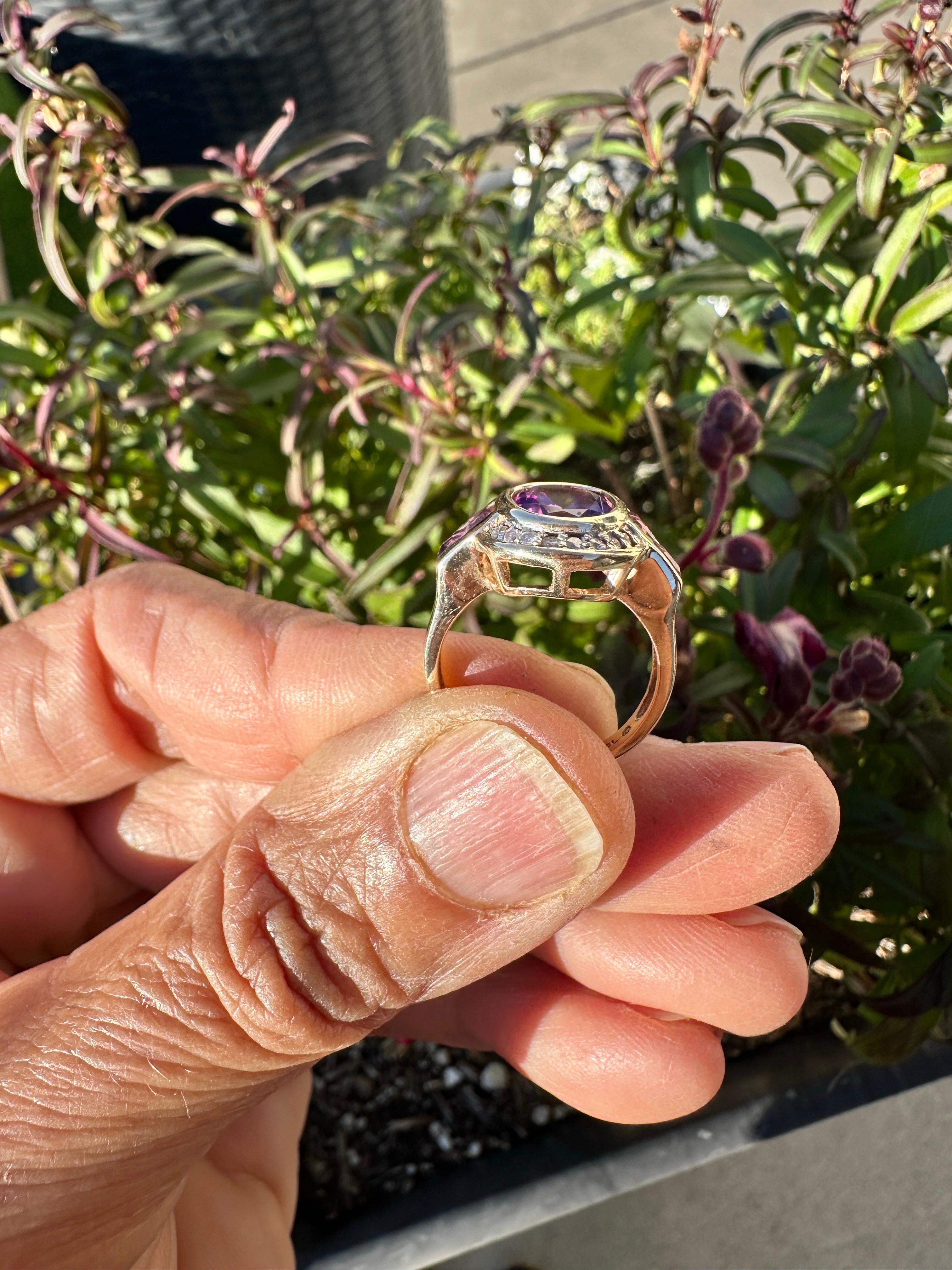 Anello aureolato con ametista in stile art déco 14 carati in vendita 4