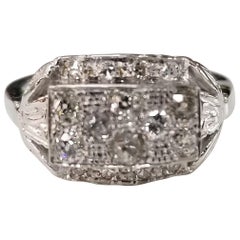 Anillo de Filigrana de Diamantes Estilo Art Decó de 14 Kilates con .65 Puntas