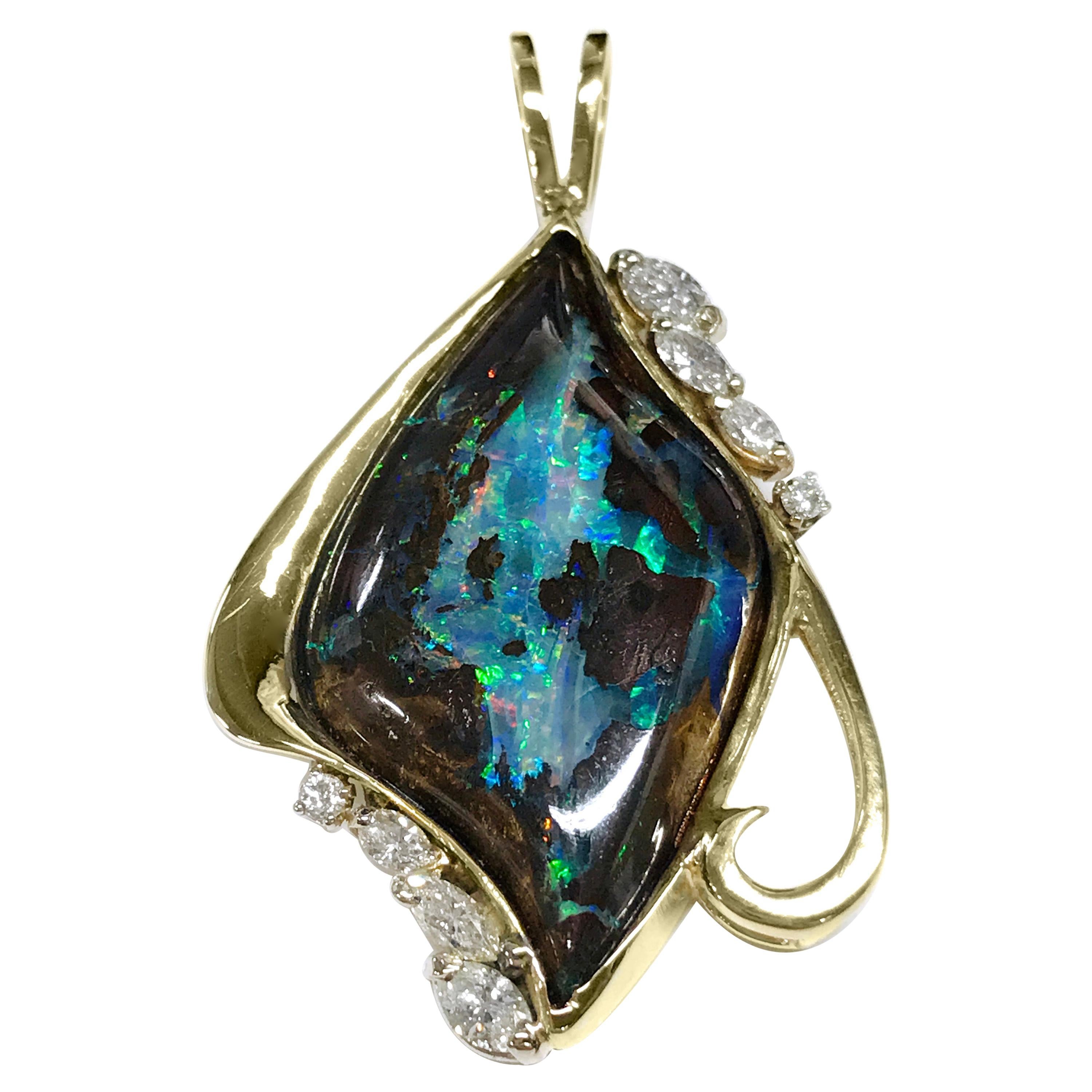 14 Karat australischer Boulder-Opal-Diamant-Anhänger