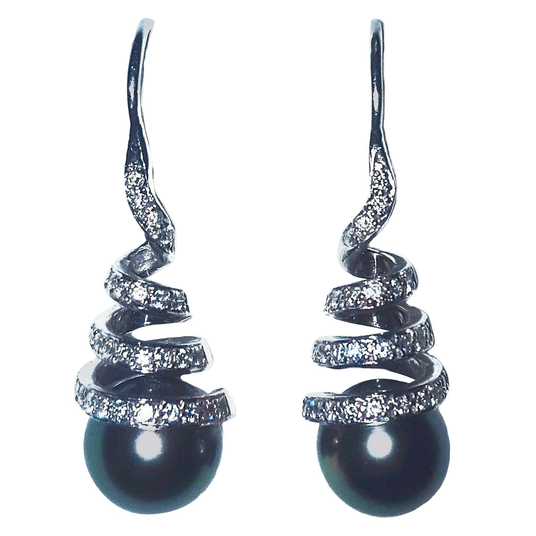 14 Karat Black Pearl and Swirled White Diamonds Pierced Earrings For Sale